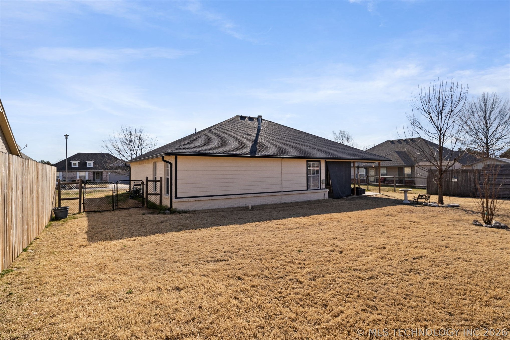 2114 S Javine Avenue Property Photo 30