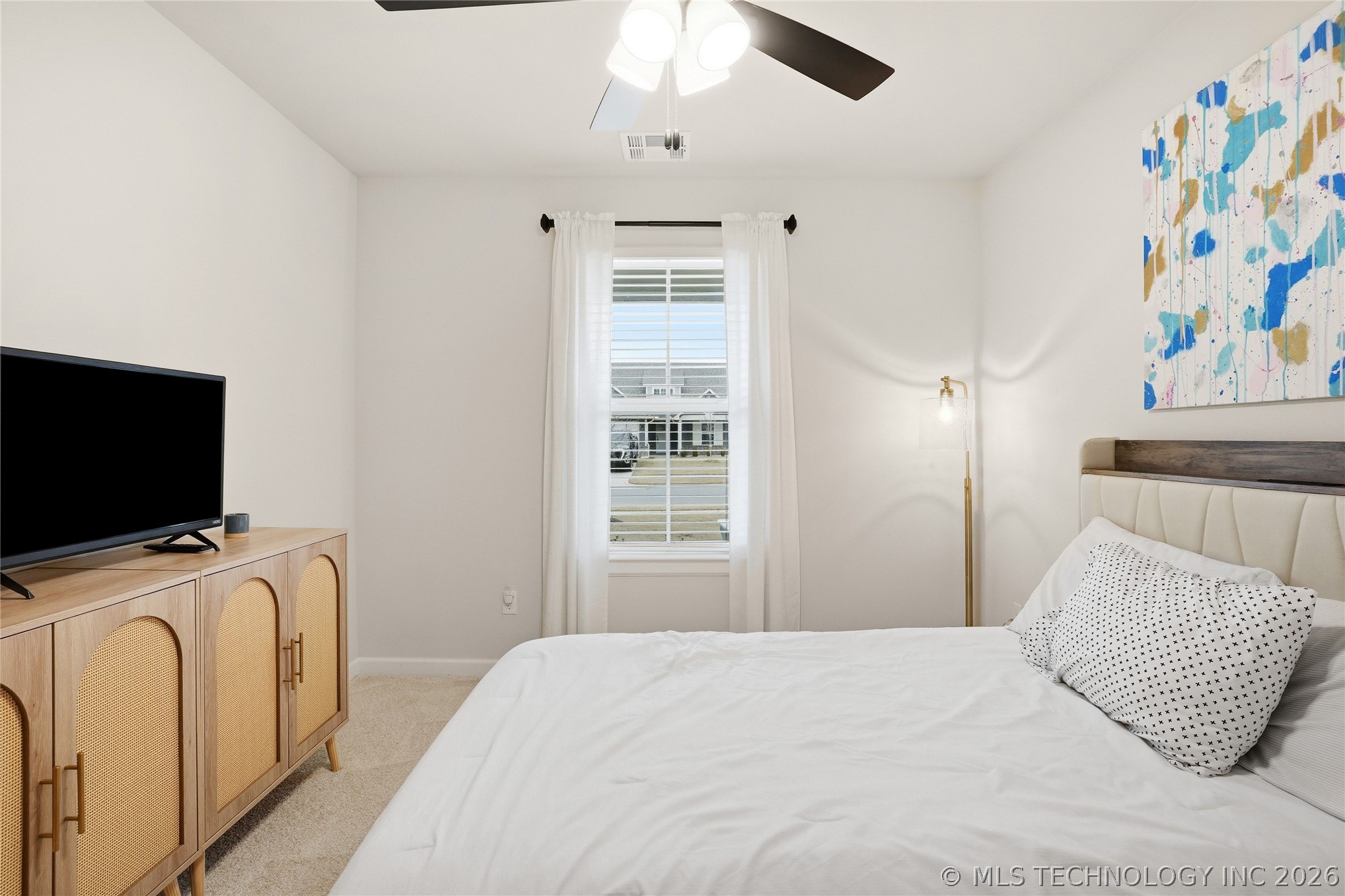 3217 E Lincoln Street Property Photo 44