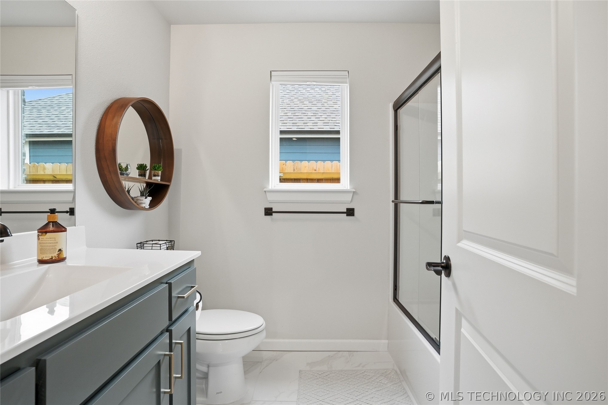 3217 E Lincoln Street Property Photo 45