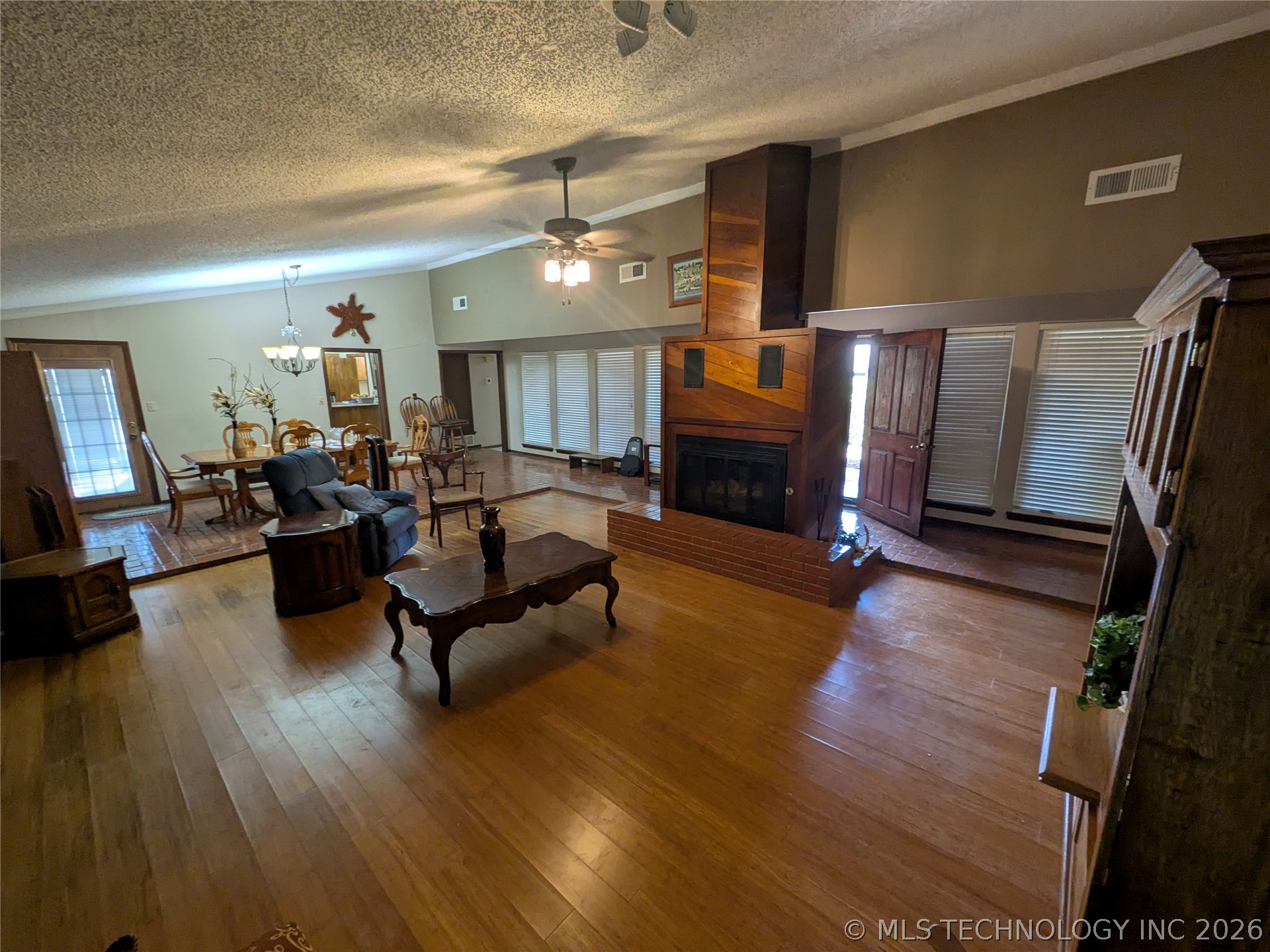 2317 Nw Dunstan Lane Property Photo 6