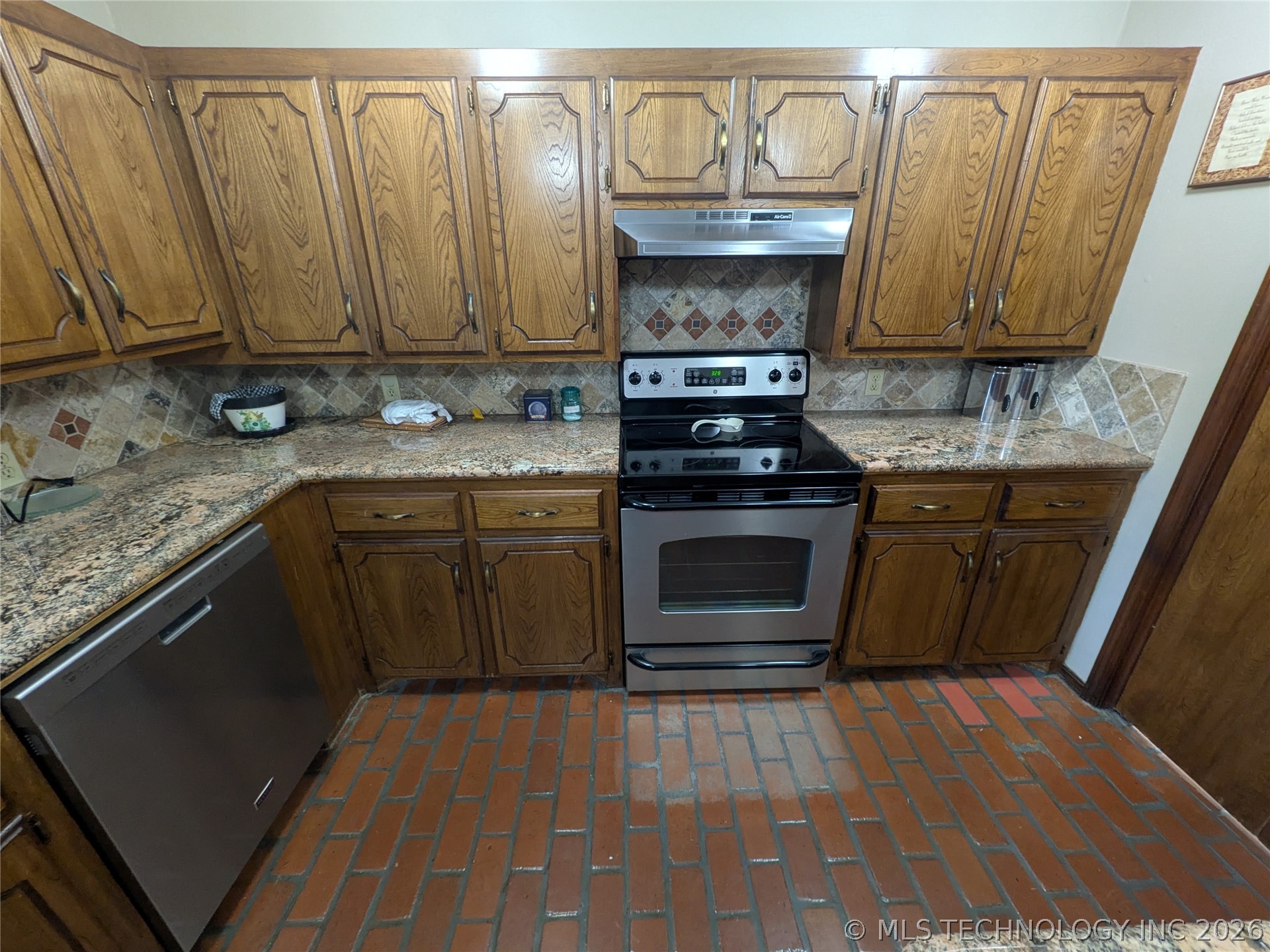 2317 Nw Dunstan Lane Property Photo 11