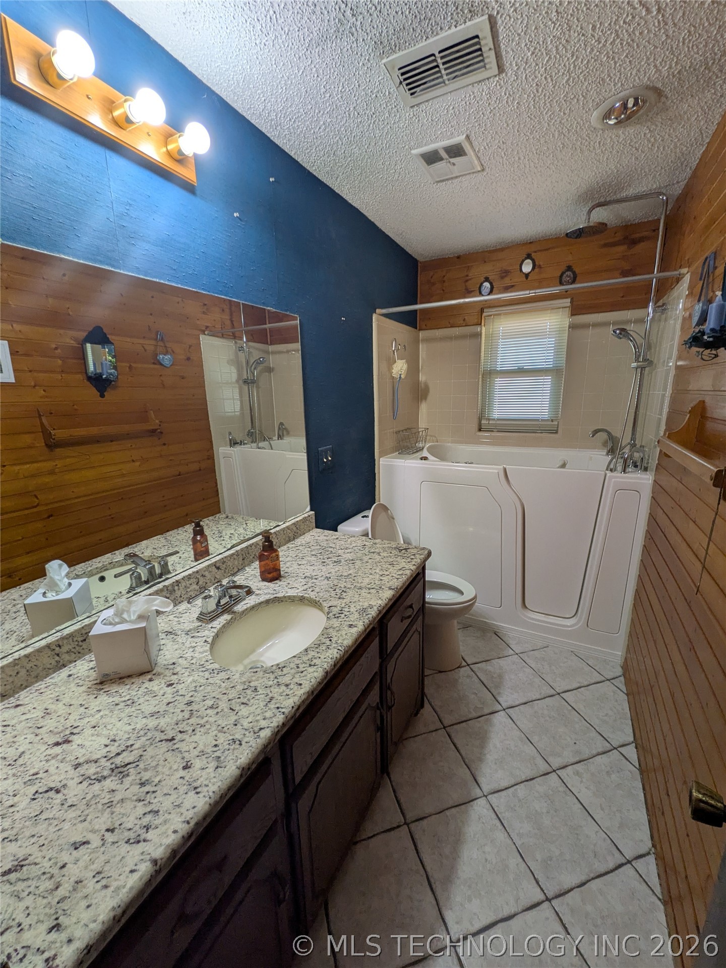 2317 Nw Dunstan Lane Property Photo 27