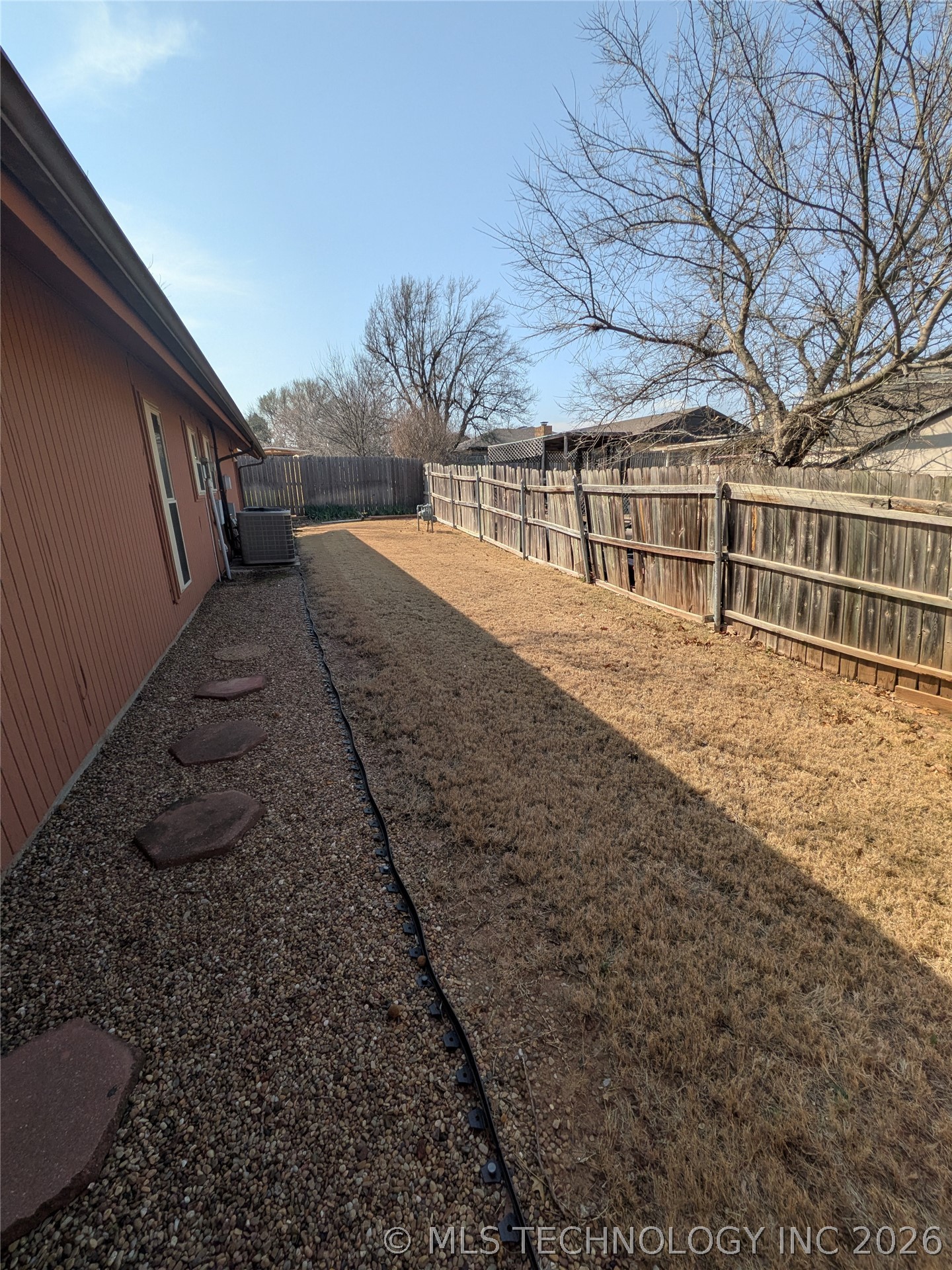 2317 Nw Dunstan Lane Property Photo 43