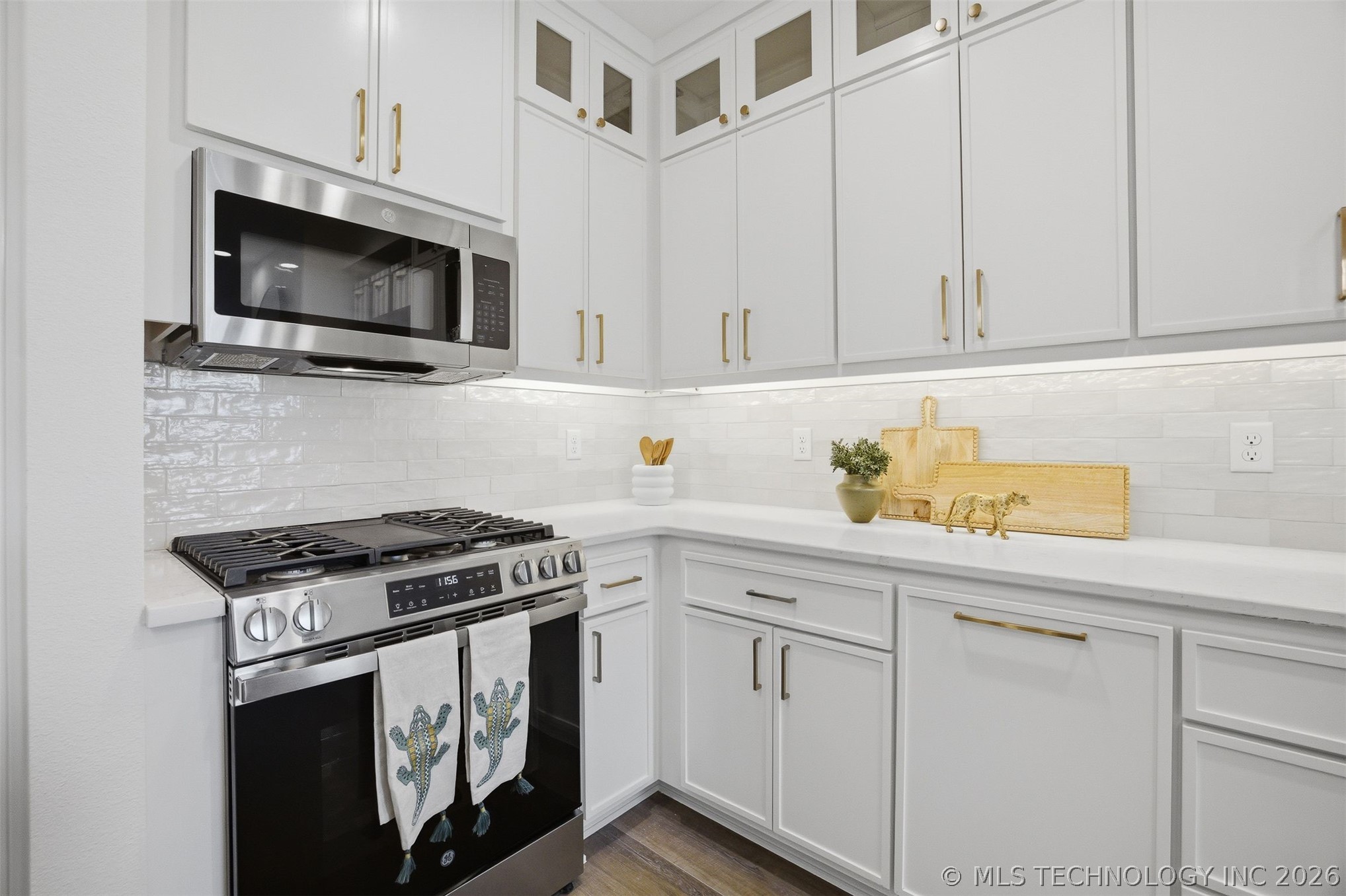 504 E B Street 1103 Property Photo 17