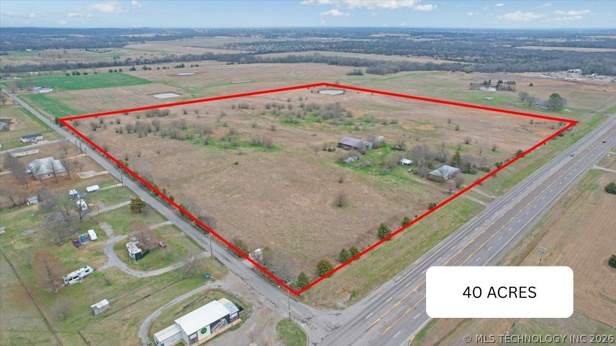 7051 US Hwy 70 Property Photo 1
