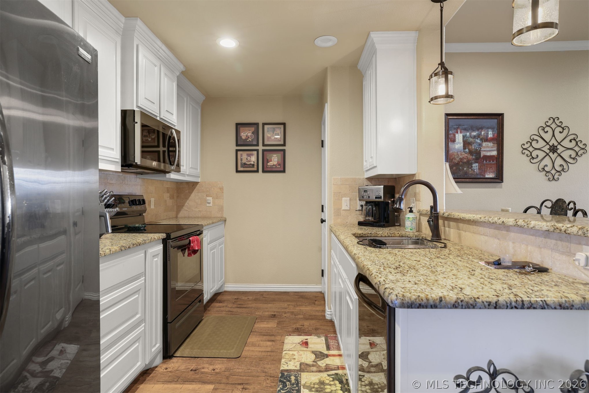3608 Rock Bluff Property Photo 7