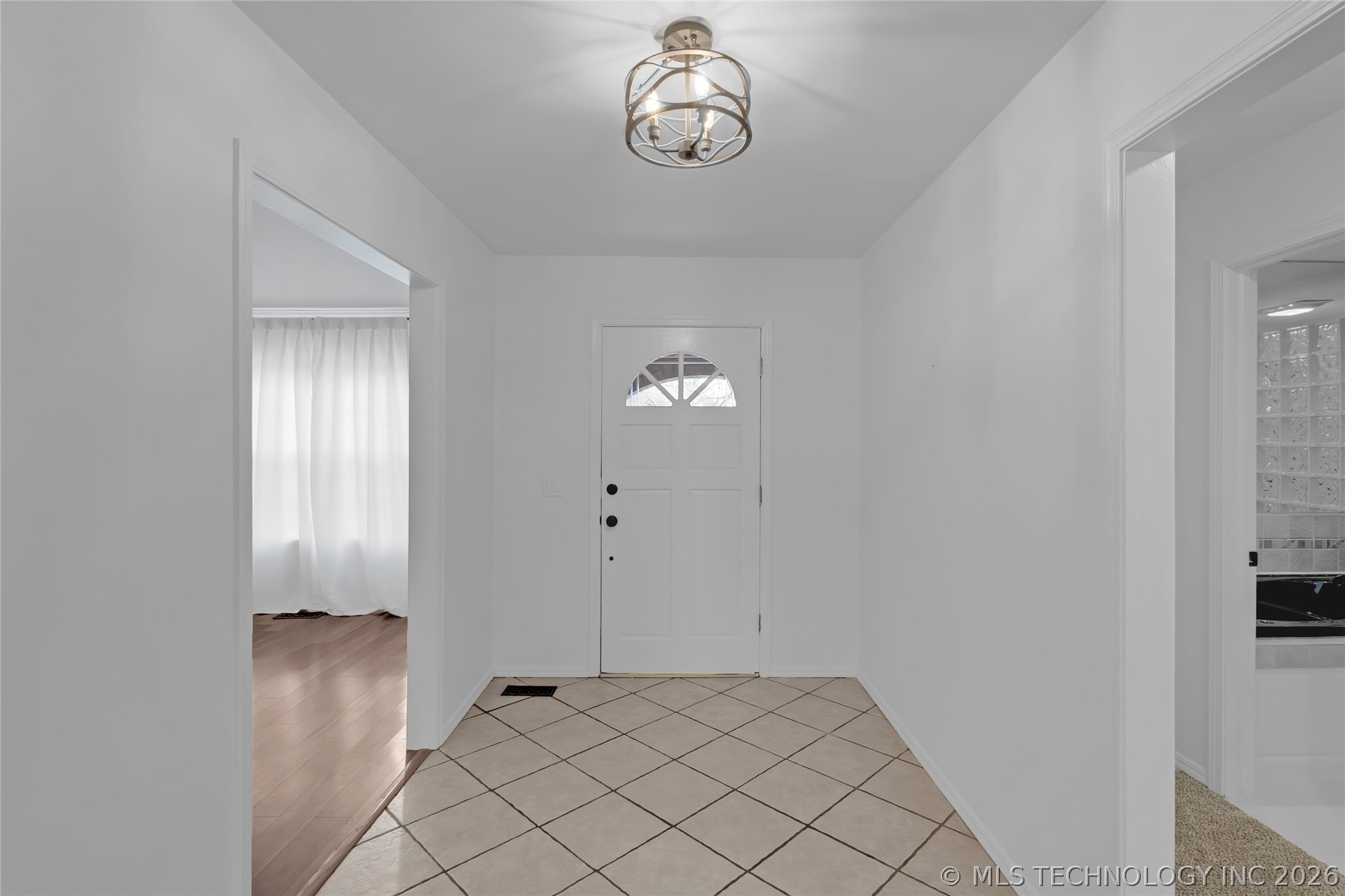 8239 S Toledo Avenue Property Photo 4