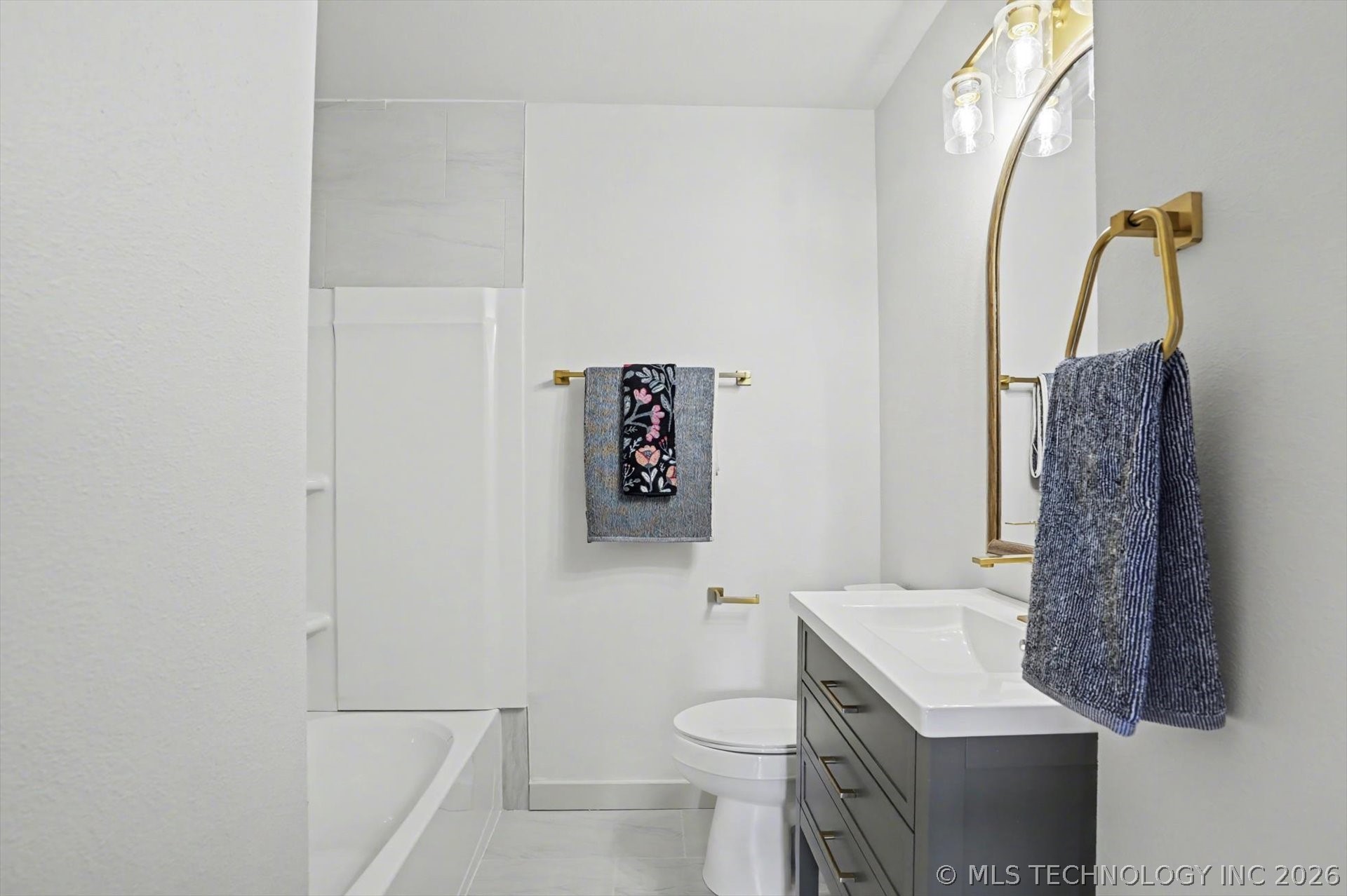 908 N Ash Avenue Property Photo 36