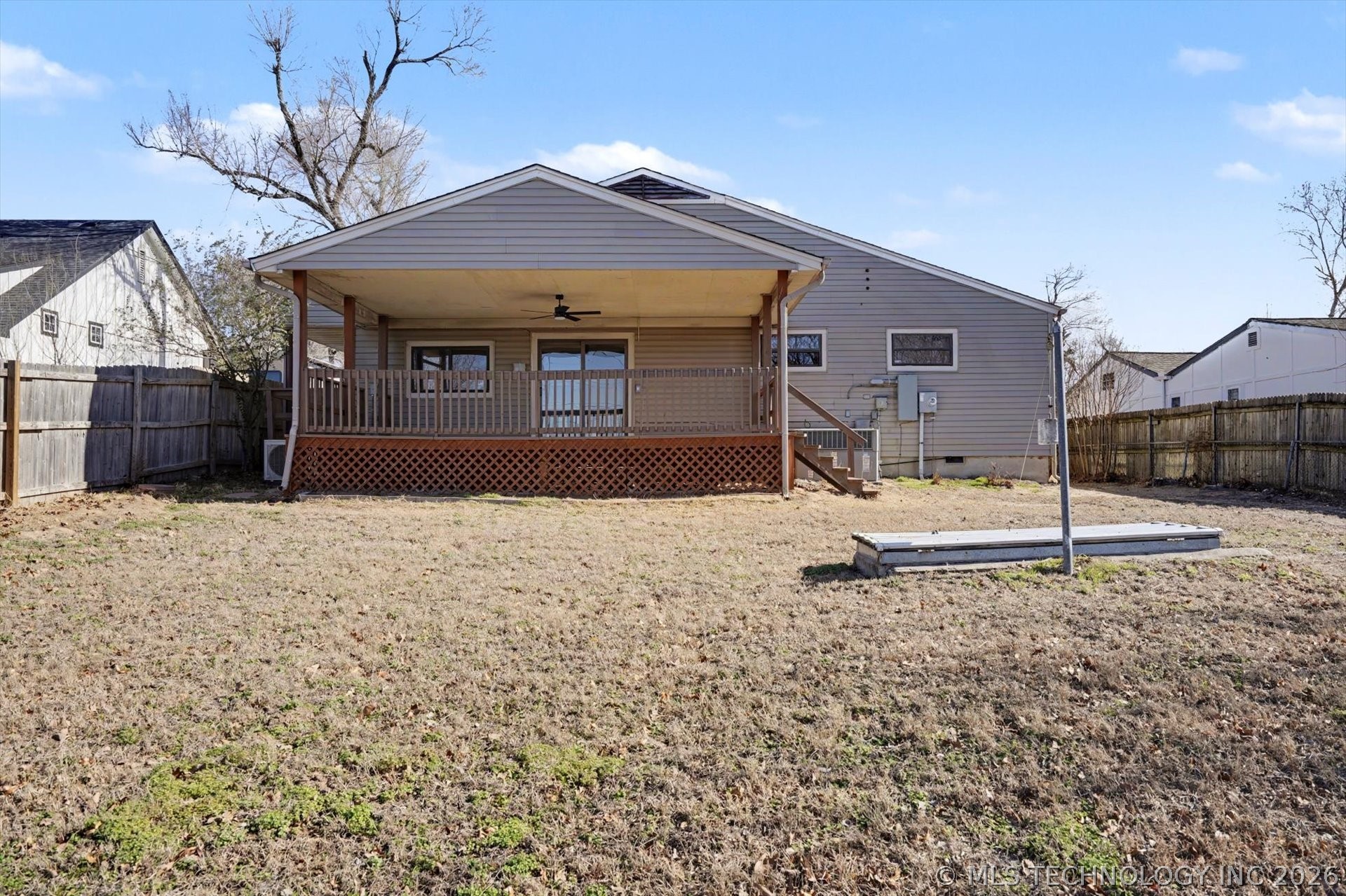 908 N Ash Avenue Property Photo 42
