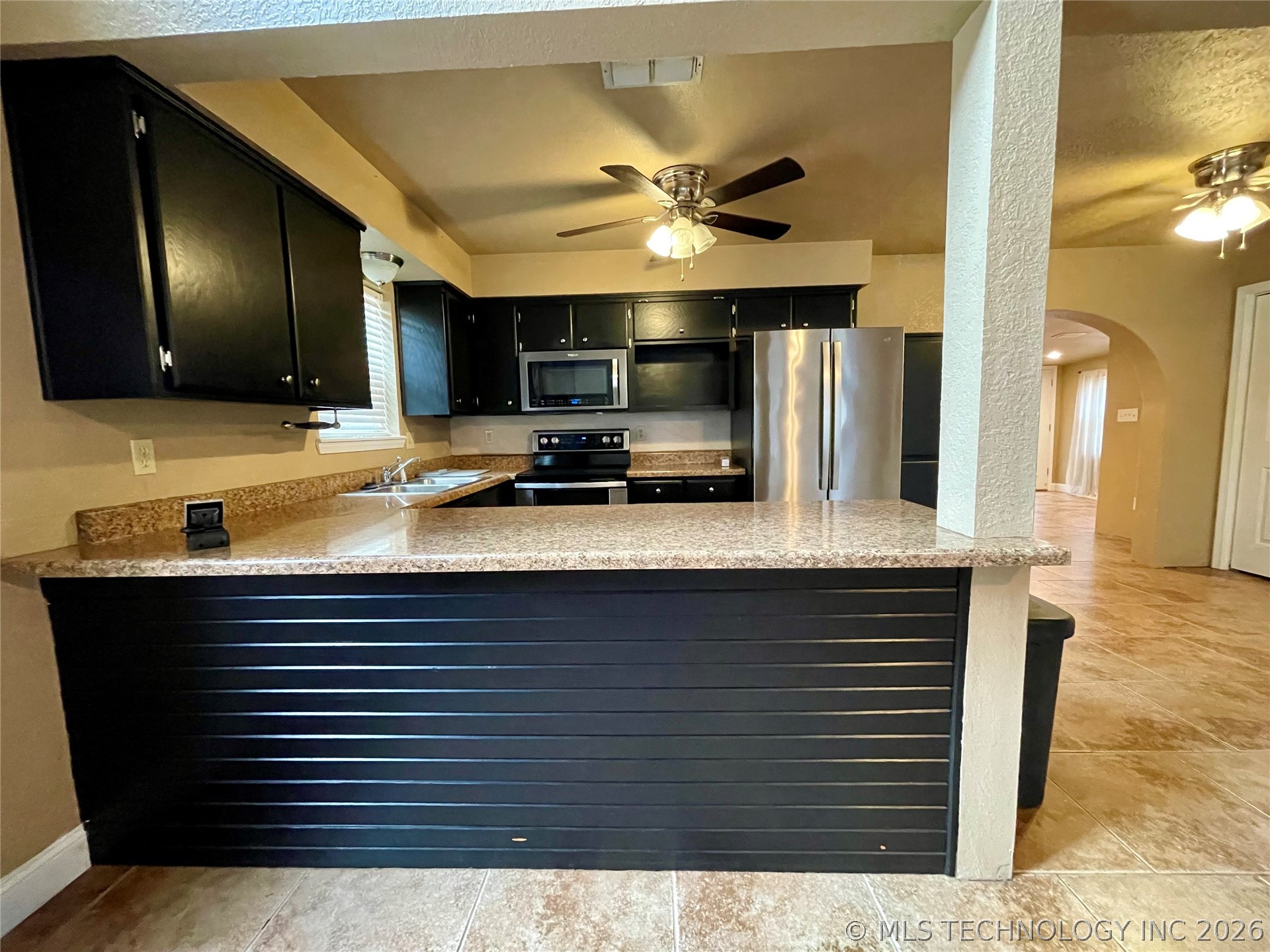 10830 Standing Oak Drive Property Photo 7