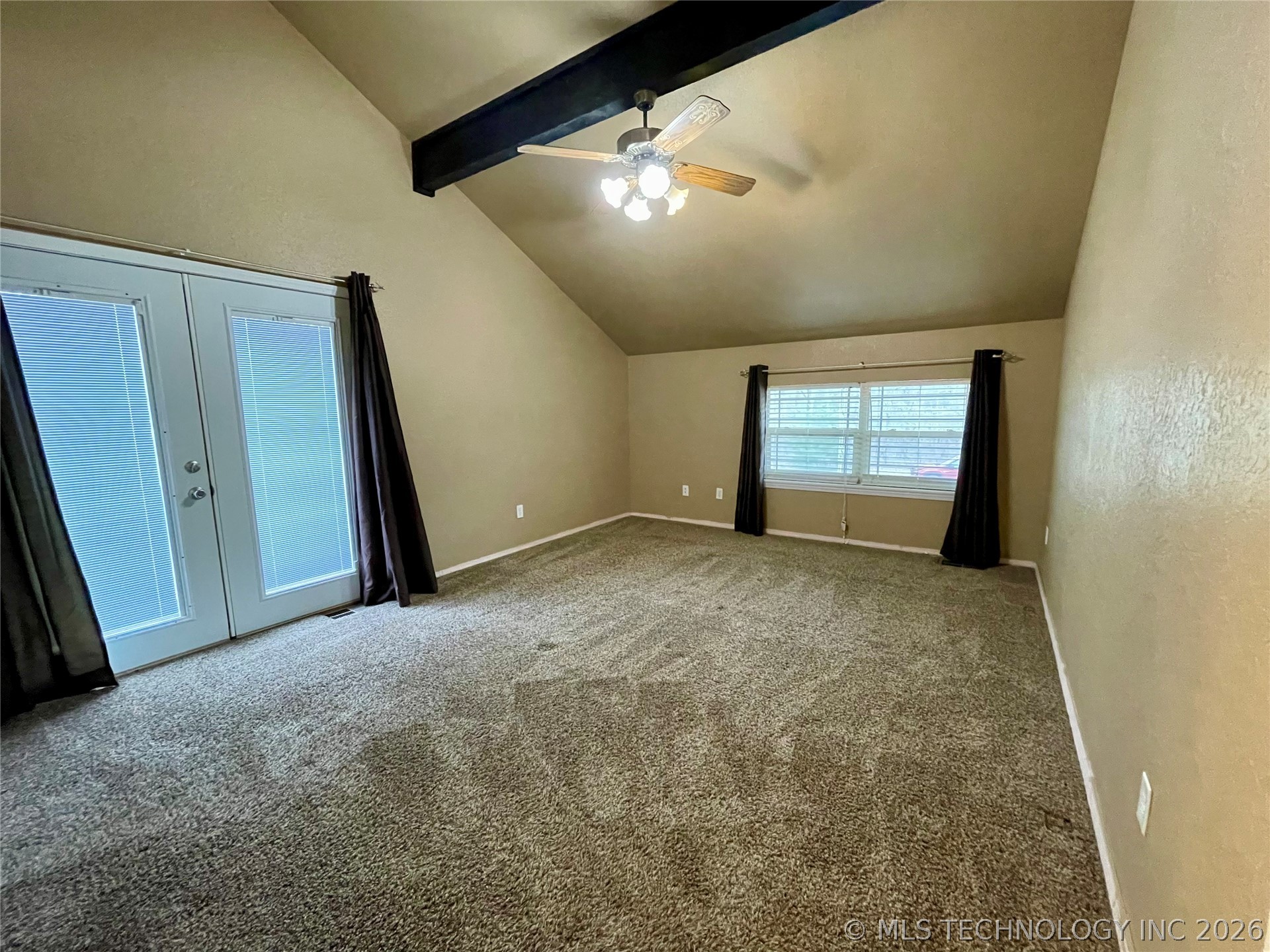 10830 Standing Oak Drive Property Photo 14