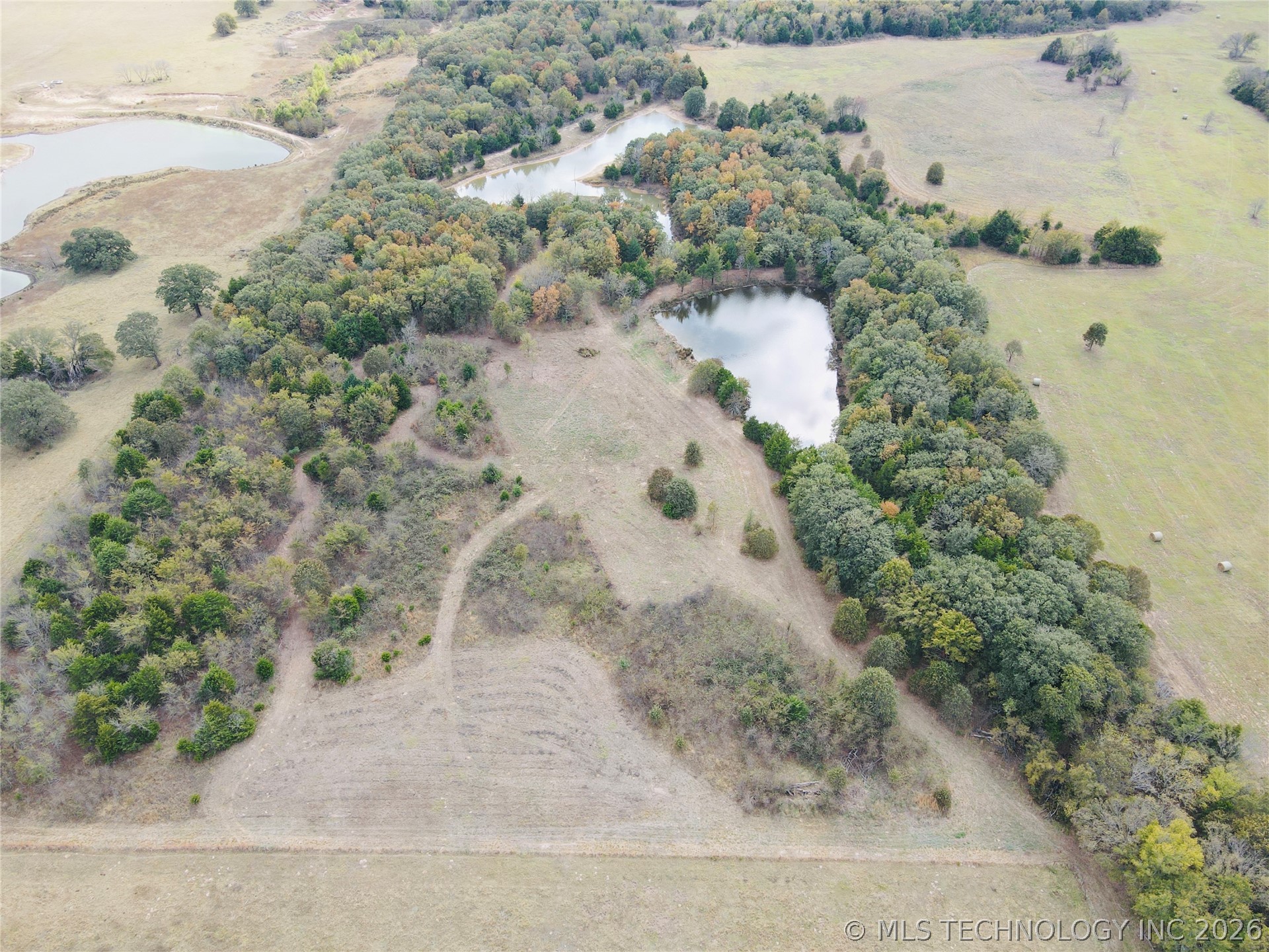 0001 Slab Road Property Photo 5