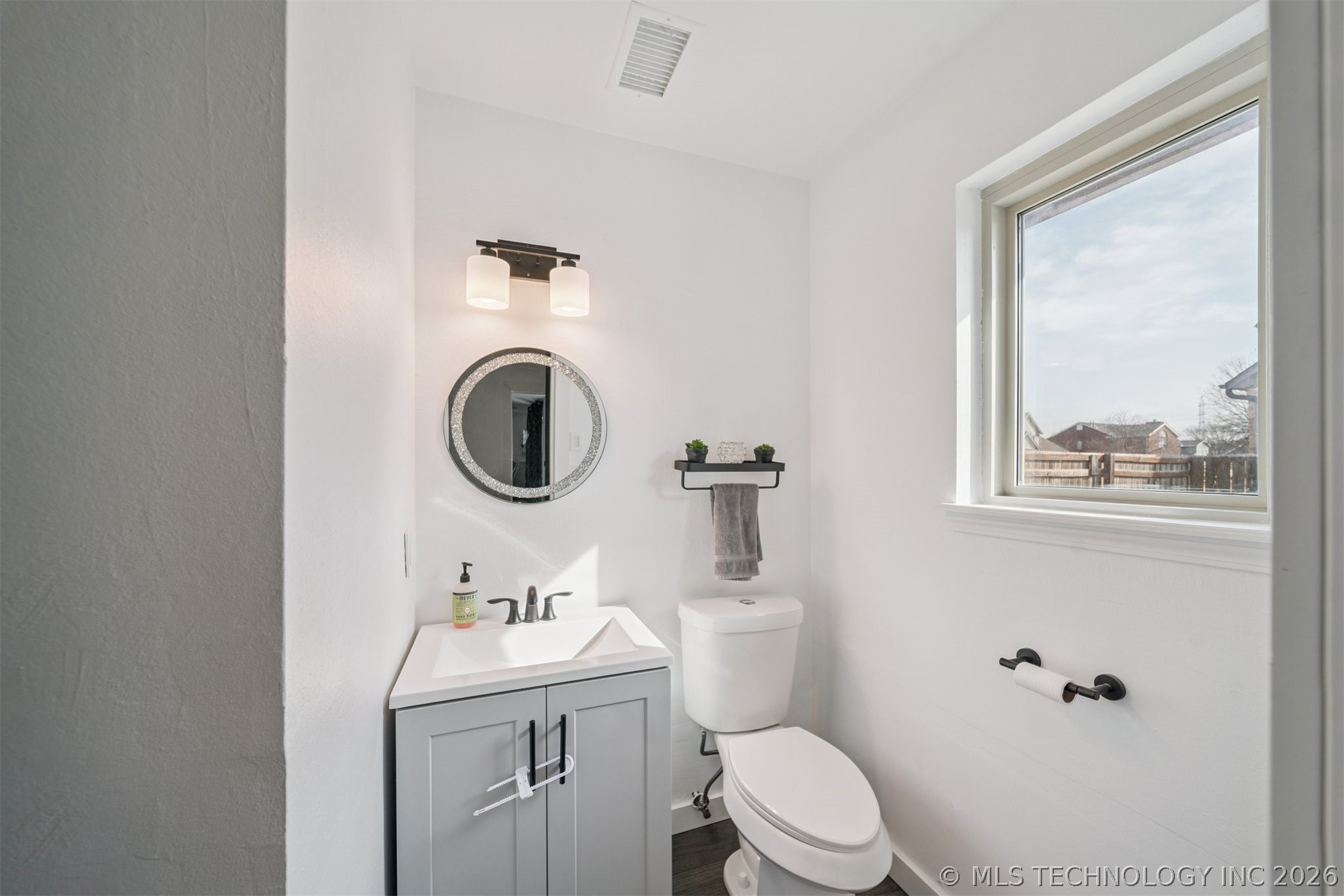 7705 N 127th East Avenue Property Photo 22