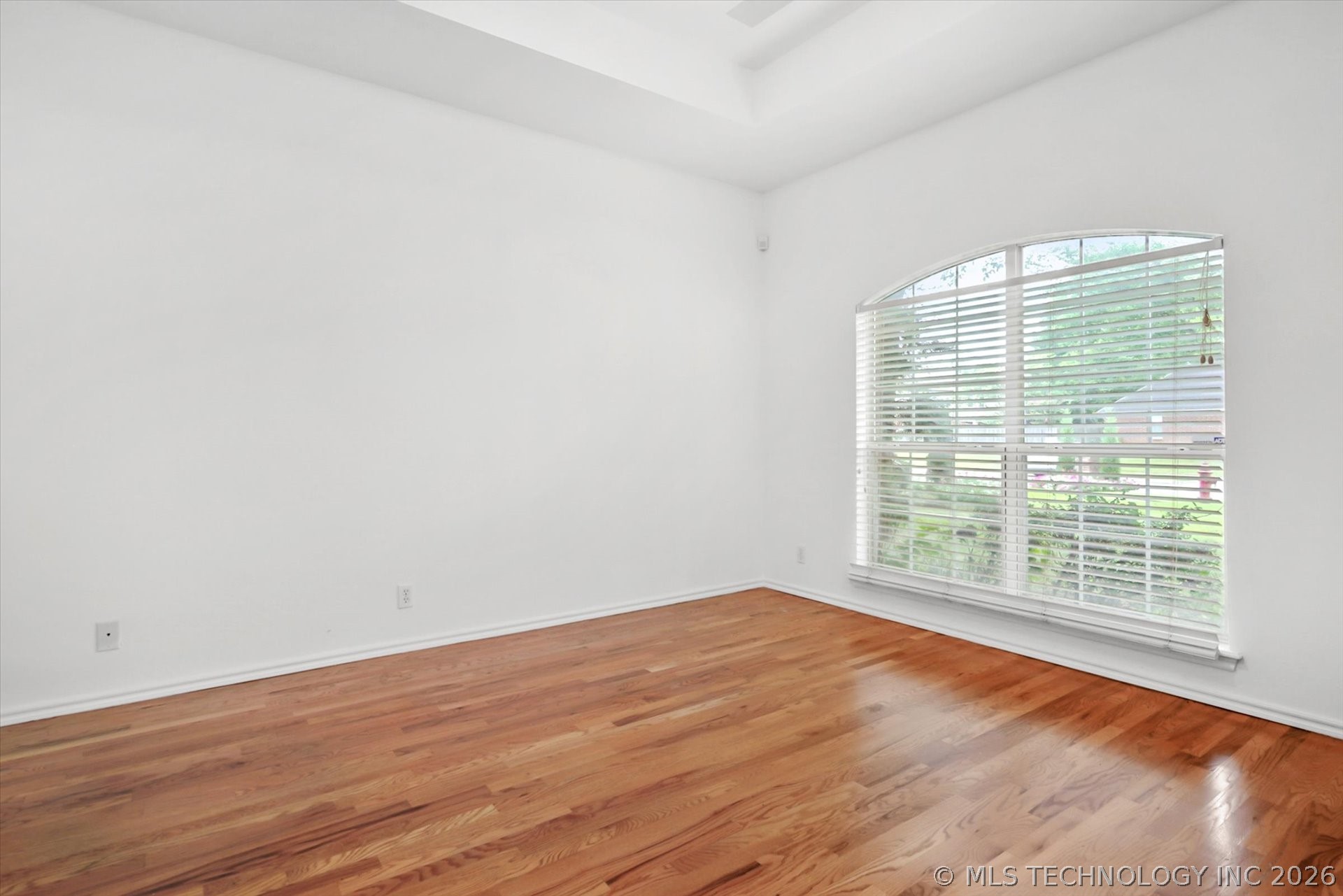 4113 W Canton Street Property Photo 4