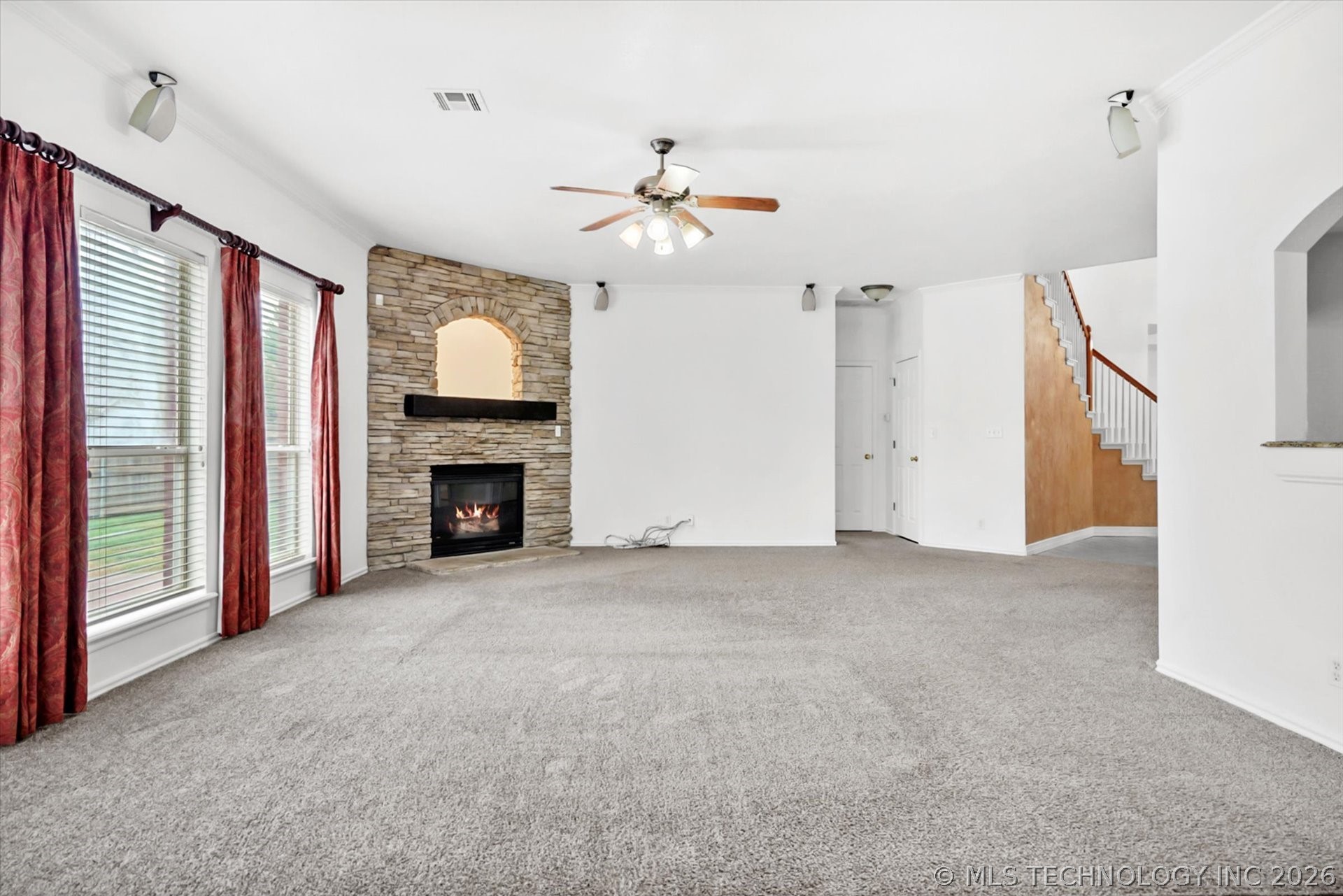 4113 W Canton Street Property Photo 7