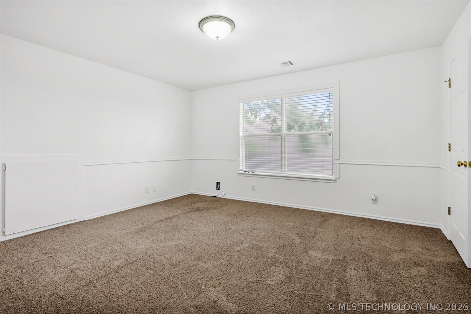 4113 W Canton Street Property Photo 23