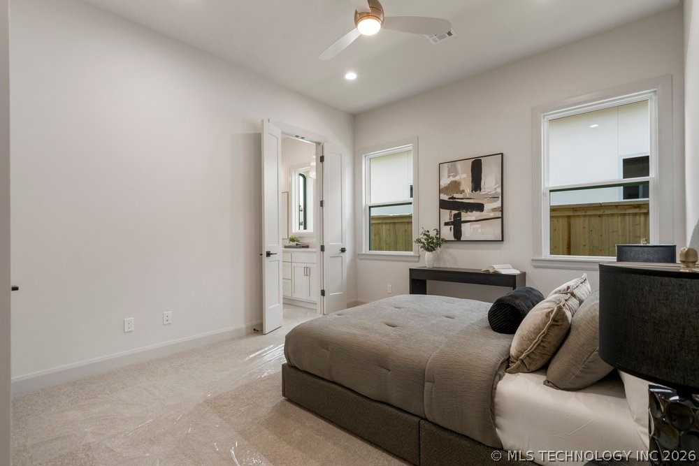12030 S Vandalia Avenue Property Photo 35
