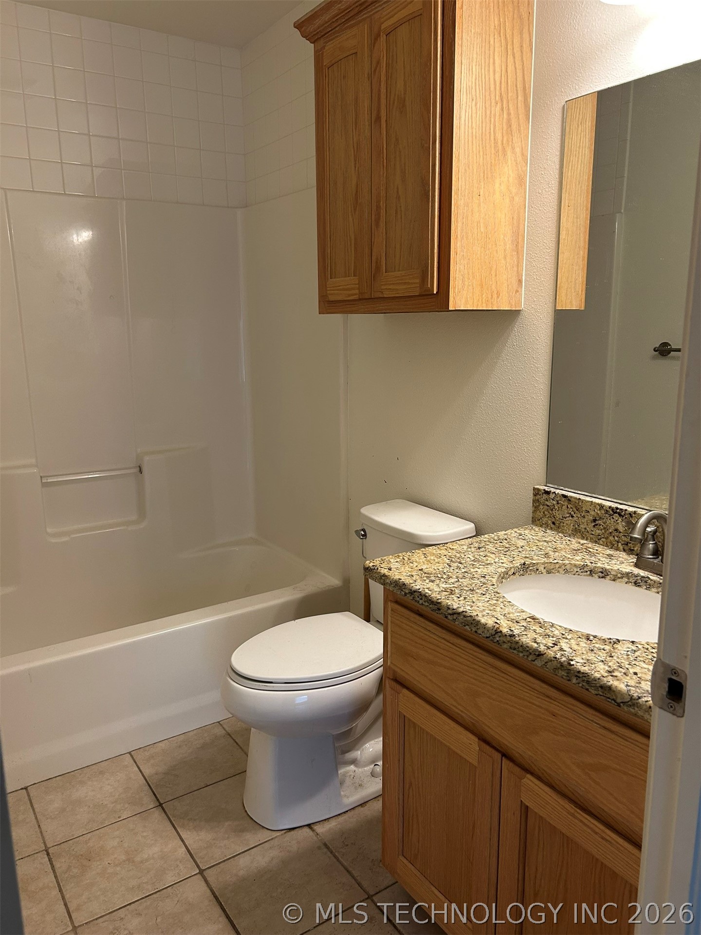 355 E Spring Street Property Photo 9