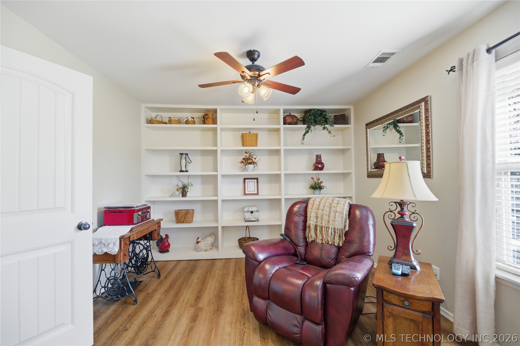 18522 E 79th Street N Property Photo 26