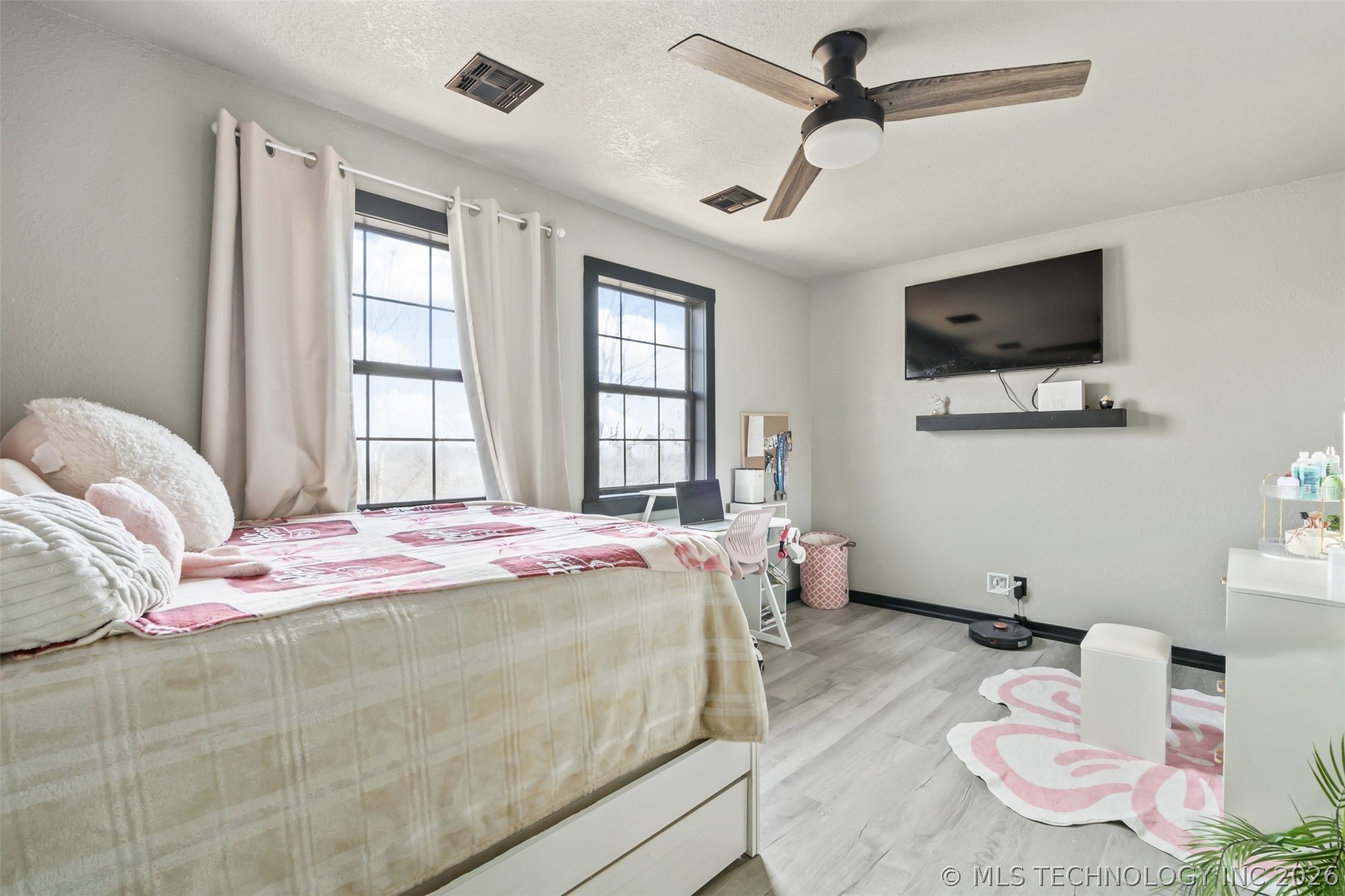 1455 Flint Ridge Drive Property Photo 18