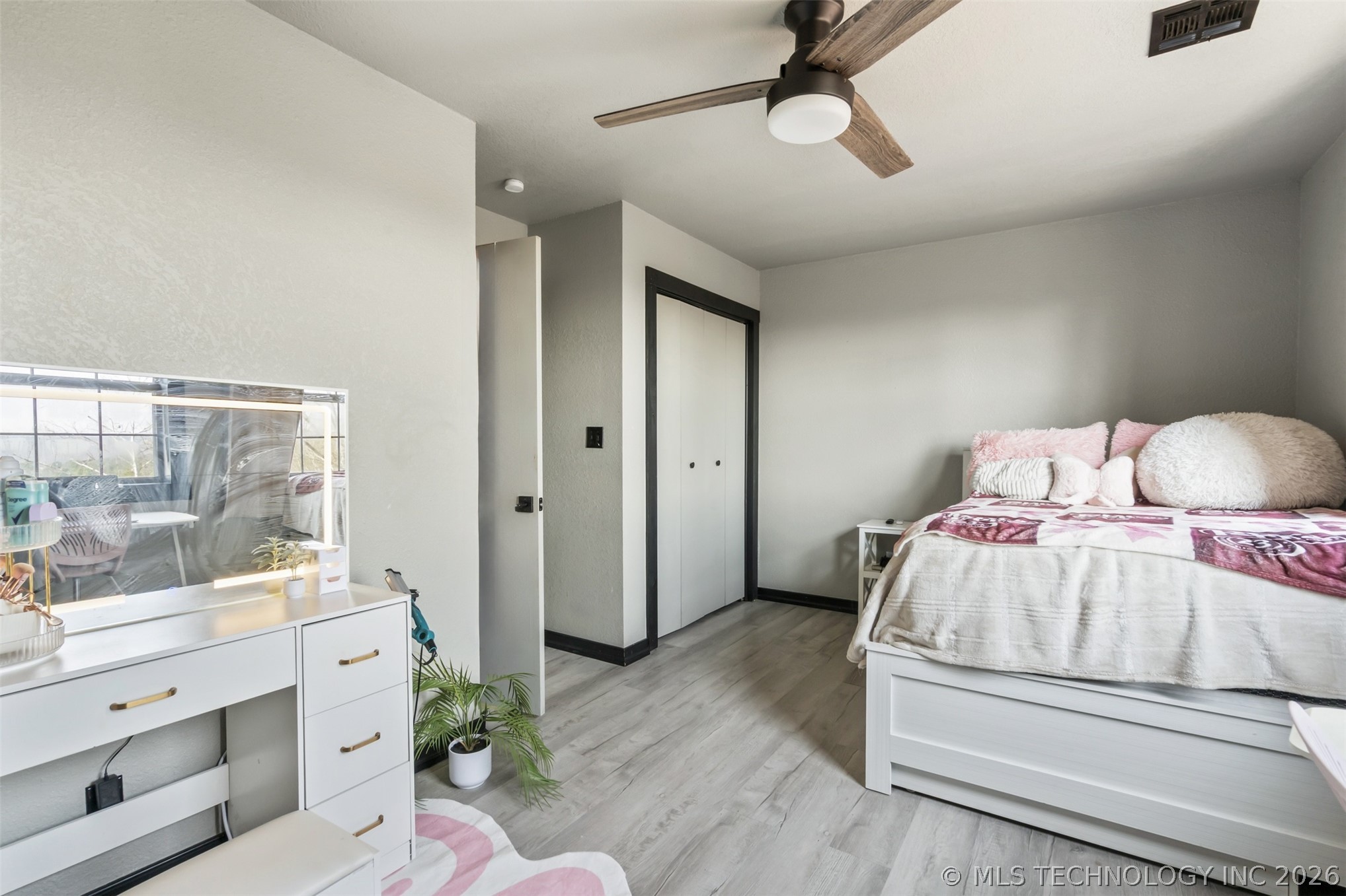 1455 Flint Ridge Drive Property Photo 19