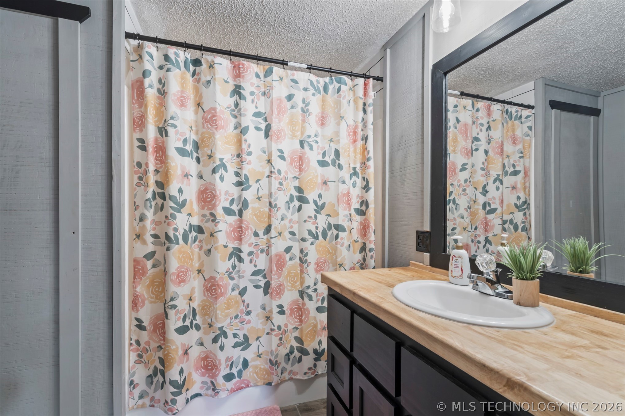 1455 Flint Ridge Drive Property Photo 25