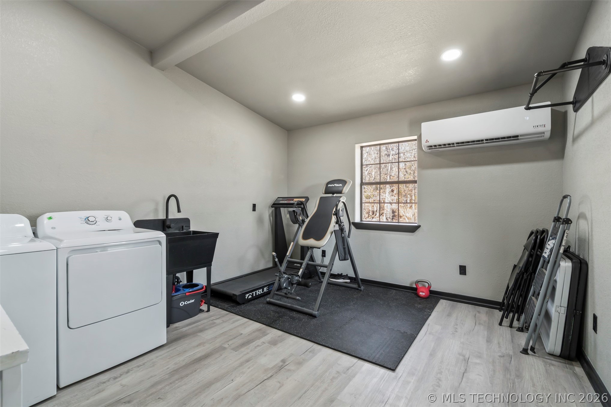 1455 Flint Ridge Drive Property Photo 28