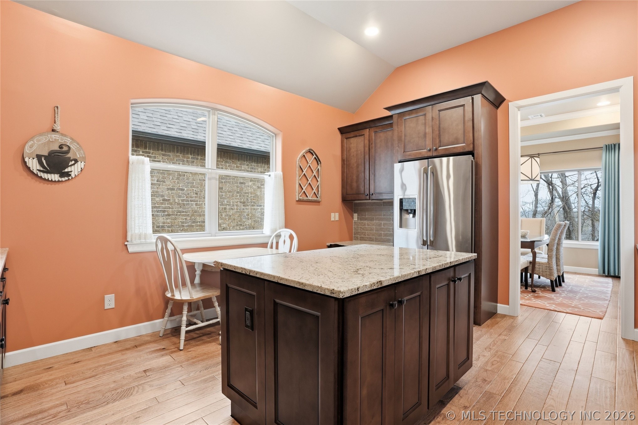 647 E Huntsville Place Property Photo 24