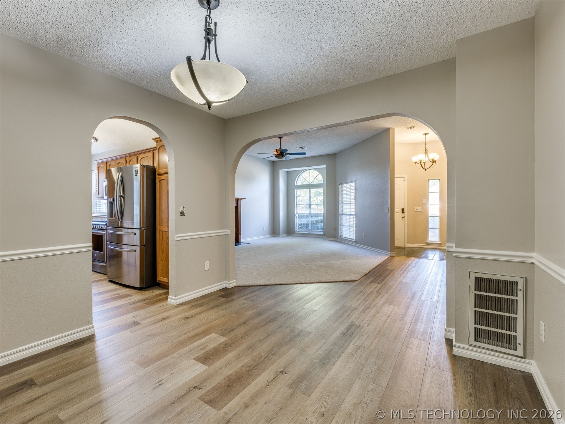 4212 S Oak Avenue Property Photo 12