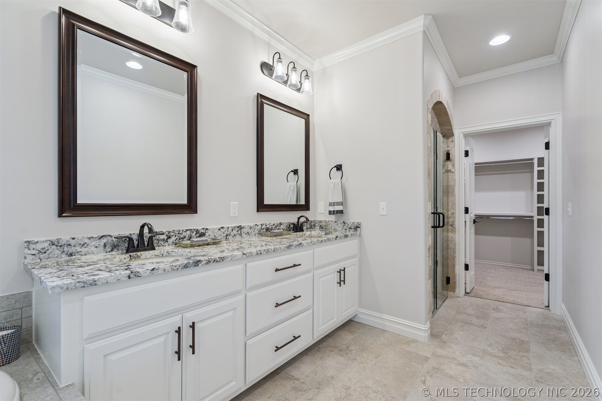 2705 W Twin Oaks Street Property Photo 31