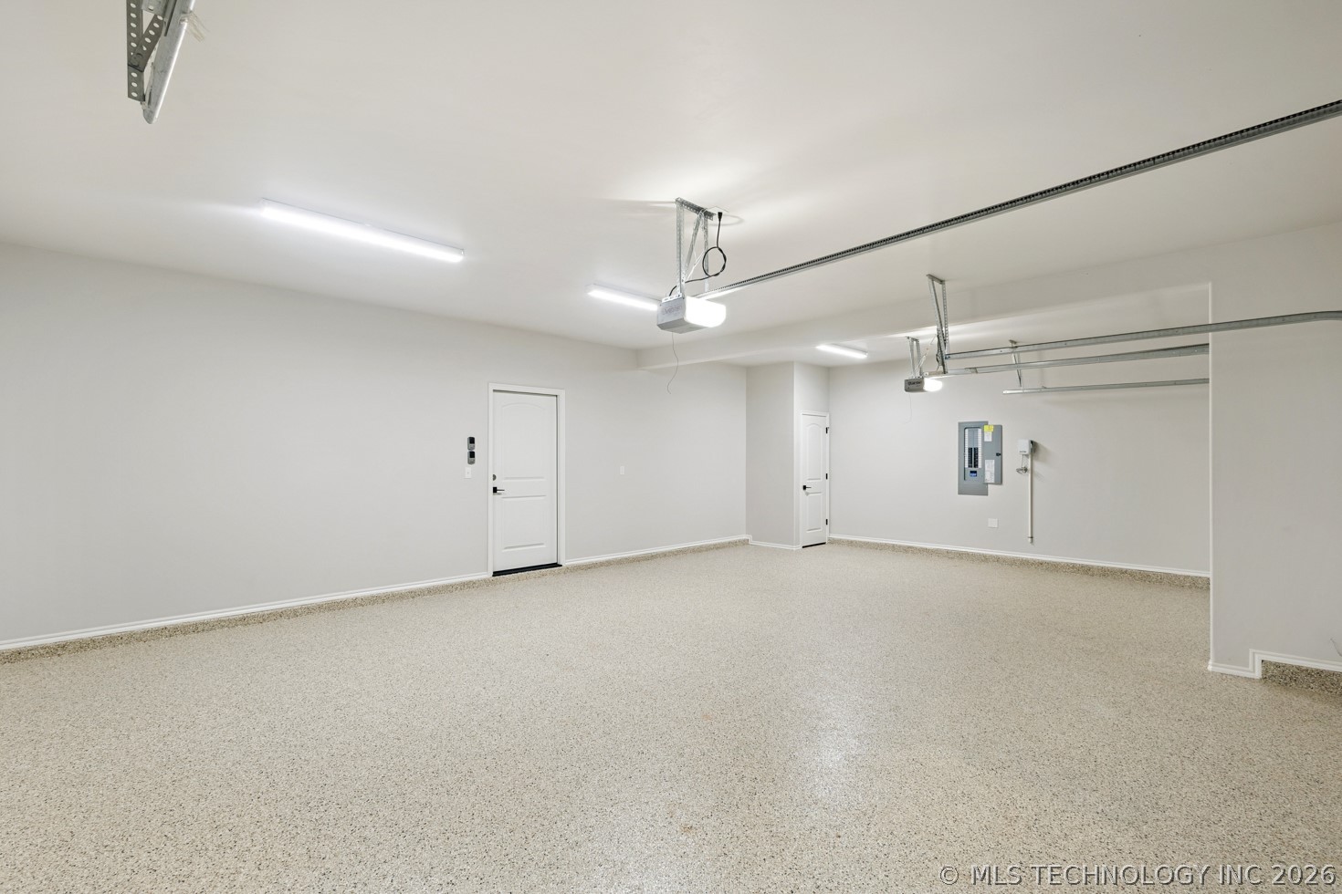 2705 W Twin Oaks Street Property Photo 43