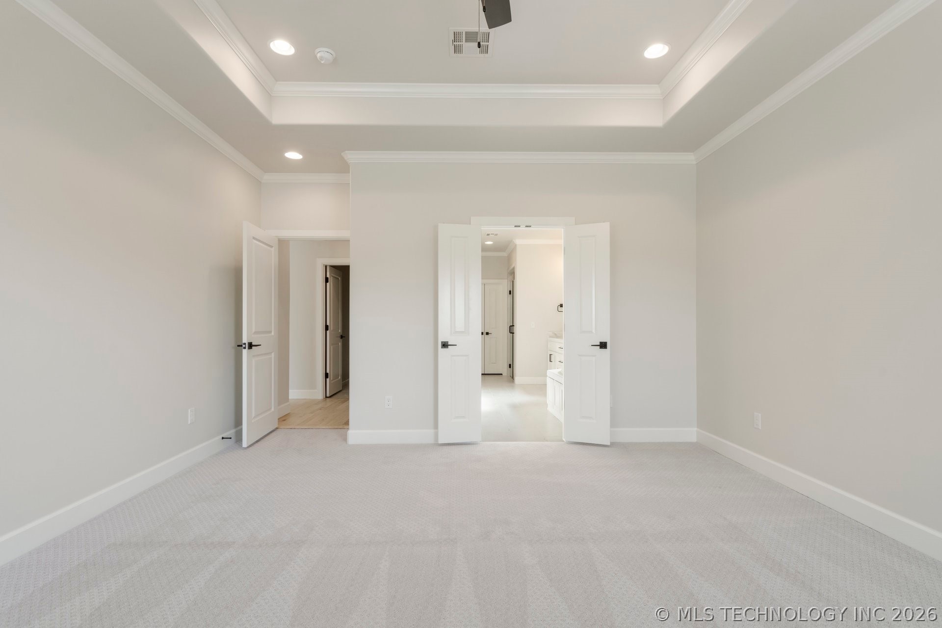 2701 W Twin Oaks Street Property Photo 24