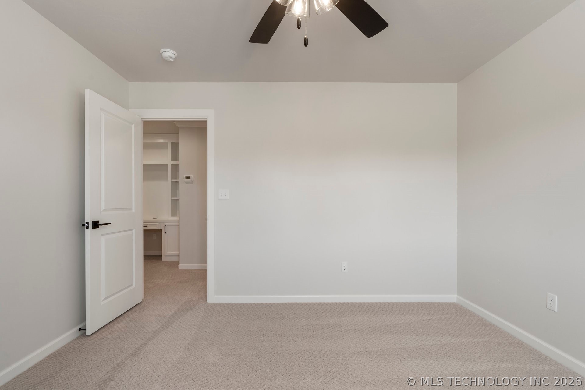 2701 W Twin Oaks Street Property Photo 35