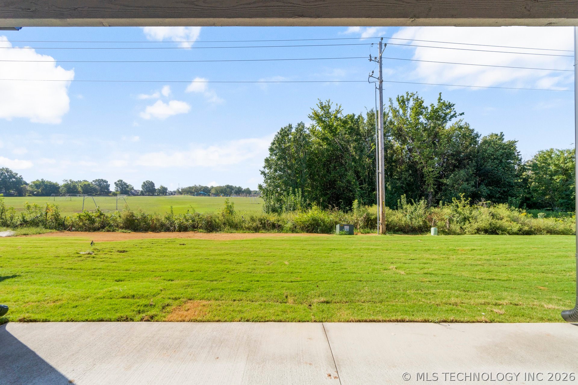 2701 W Twin Oaks Street Property Photo 39
