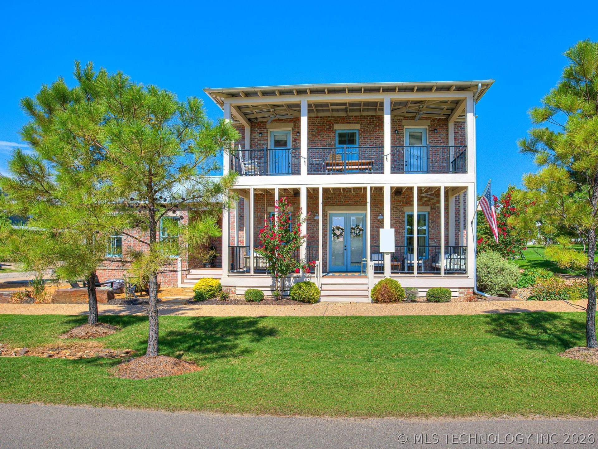 11 Redbud Street Property Photo 26