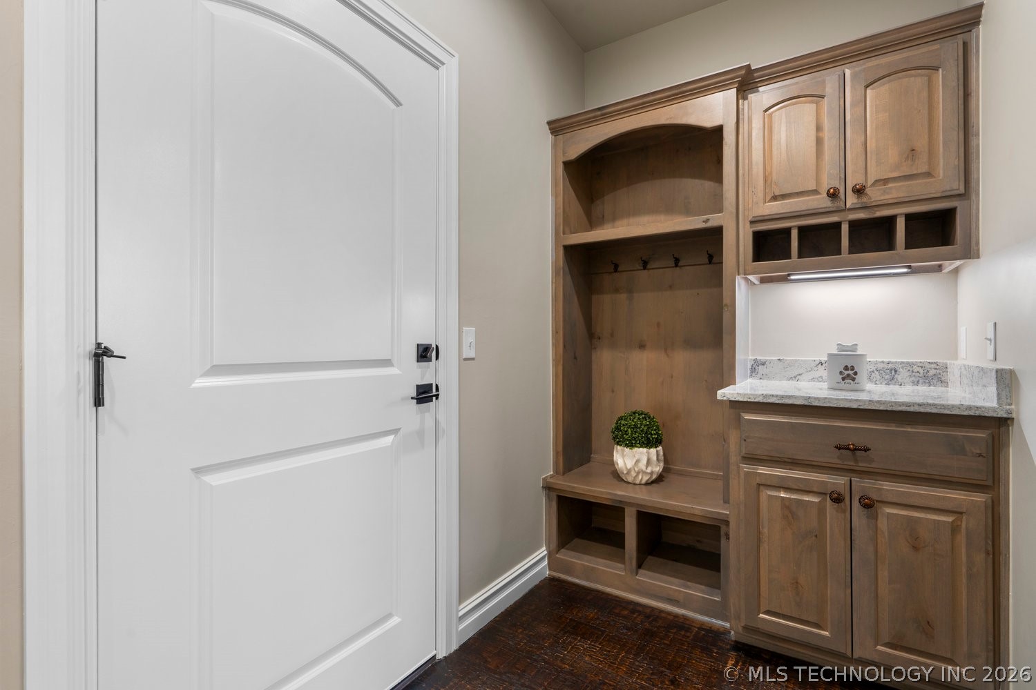 2600 W Twin Oaks Street Property Photo 40