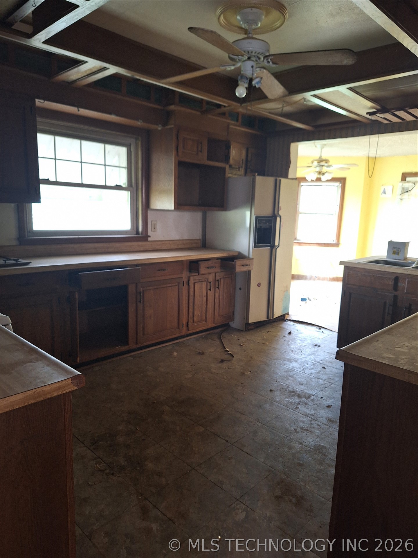 425 W 8th Street Property Photo 3