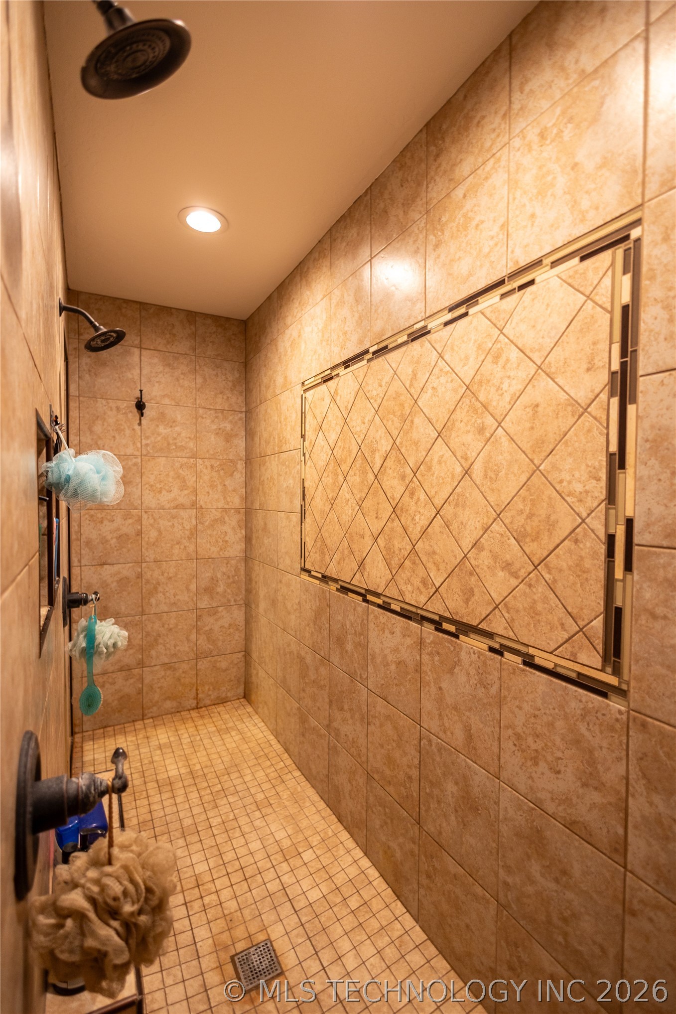 8251 Se Woodlawn Road Property Photo 21