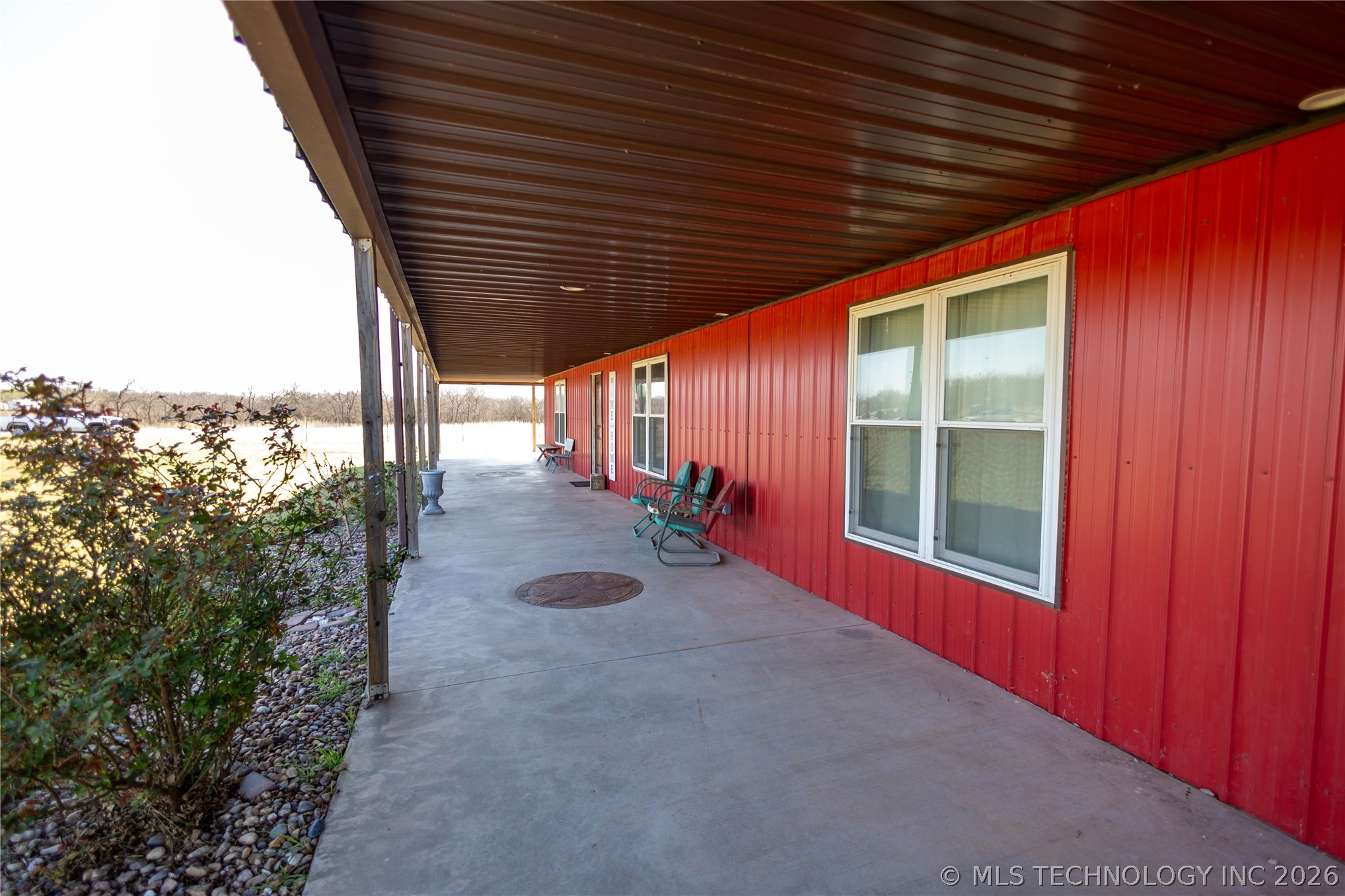 8251 Se Woodlawn Road Property Photo 32