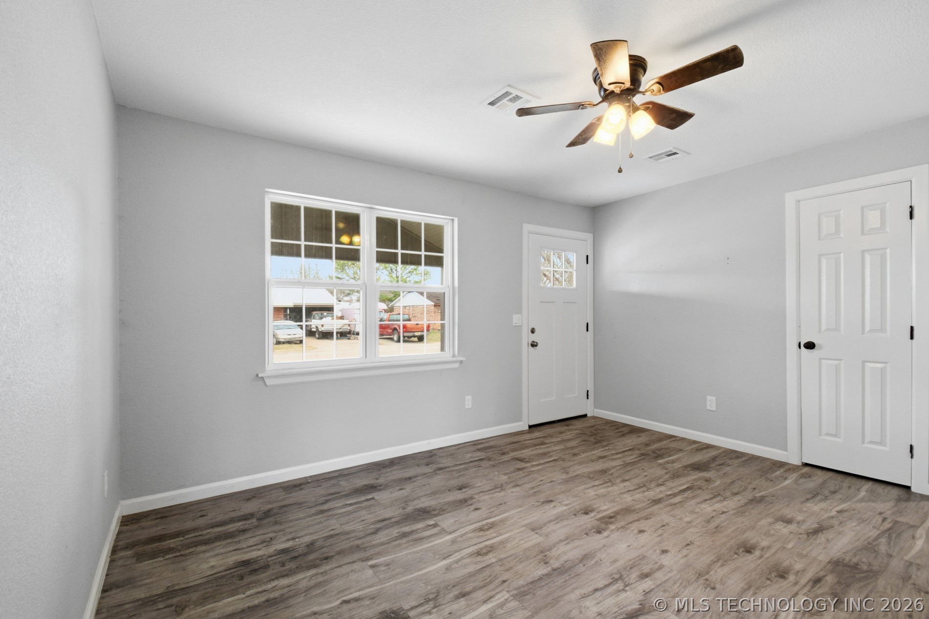 1514 S Fallin Avenue Property Photo 11