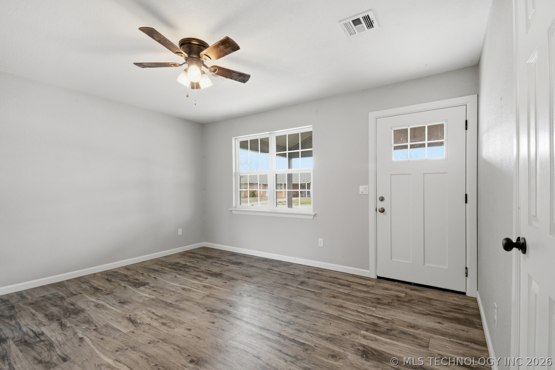 1514 S Fallin Avenue Property Photo 12
