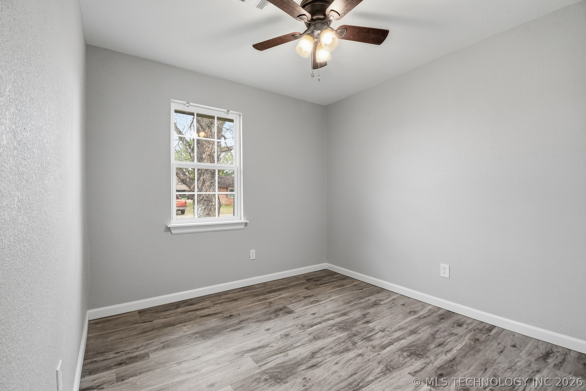1514 S Fallin Avenue Property Photo 22