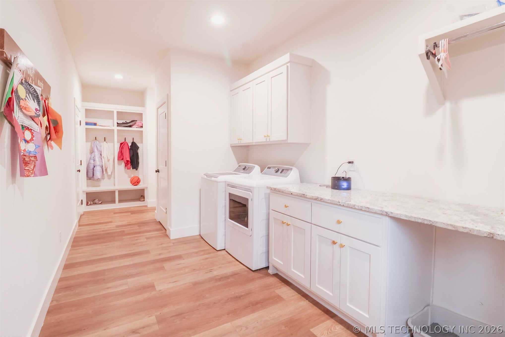 1000 S Moccasin Place Property Photo 35