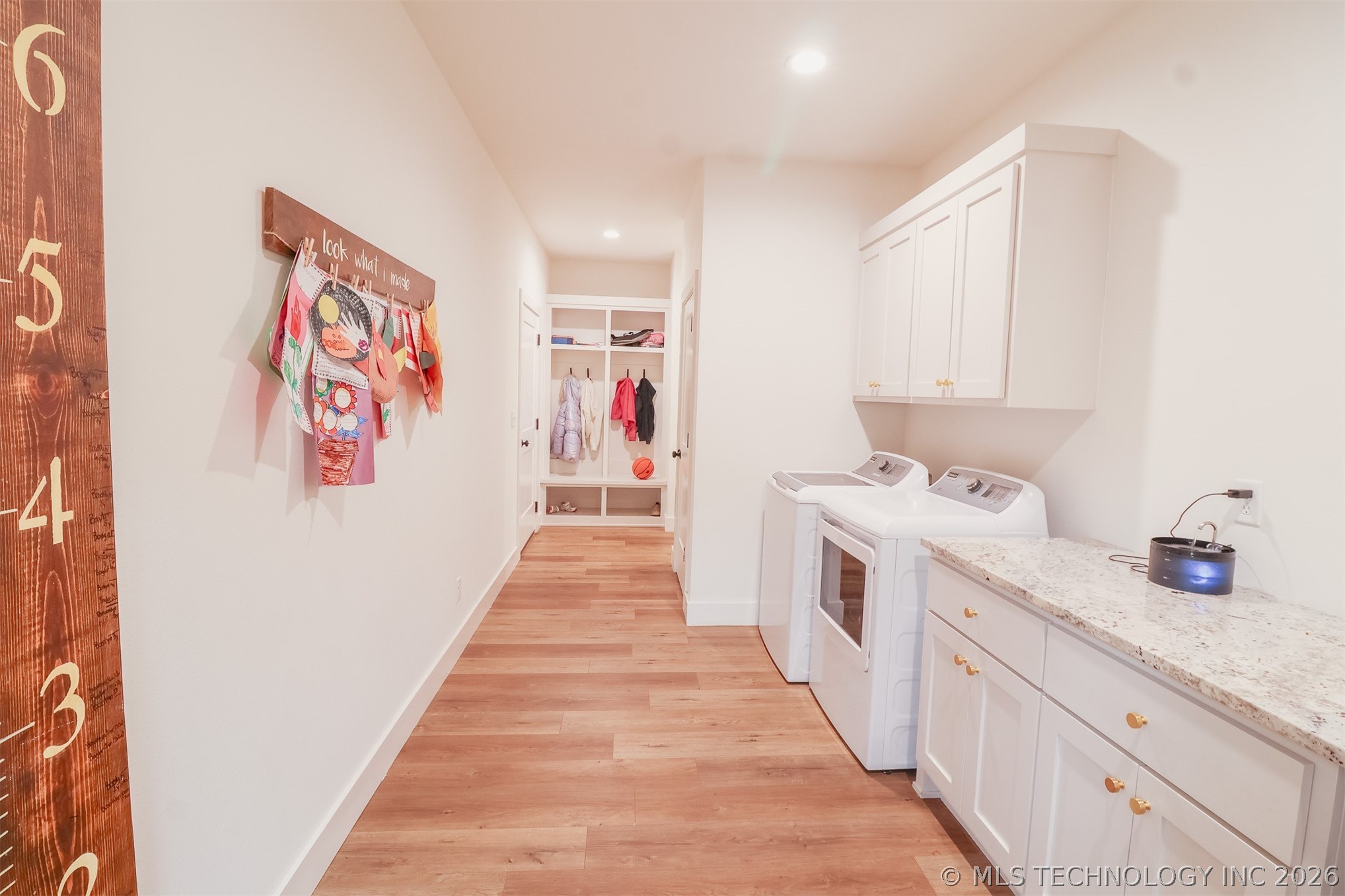 1000 S Moccasin Place Property Photo 36