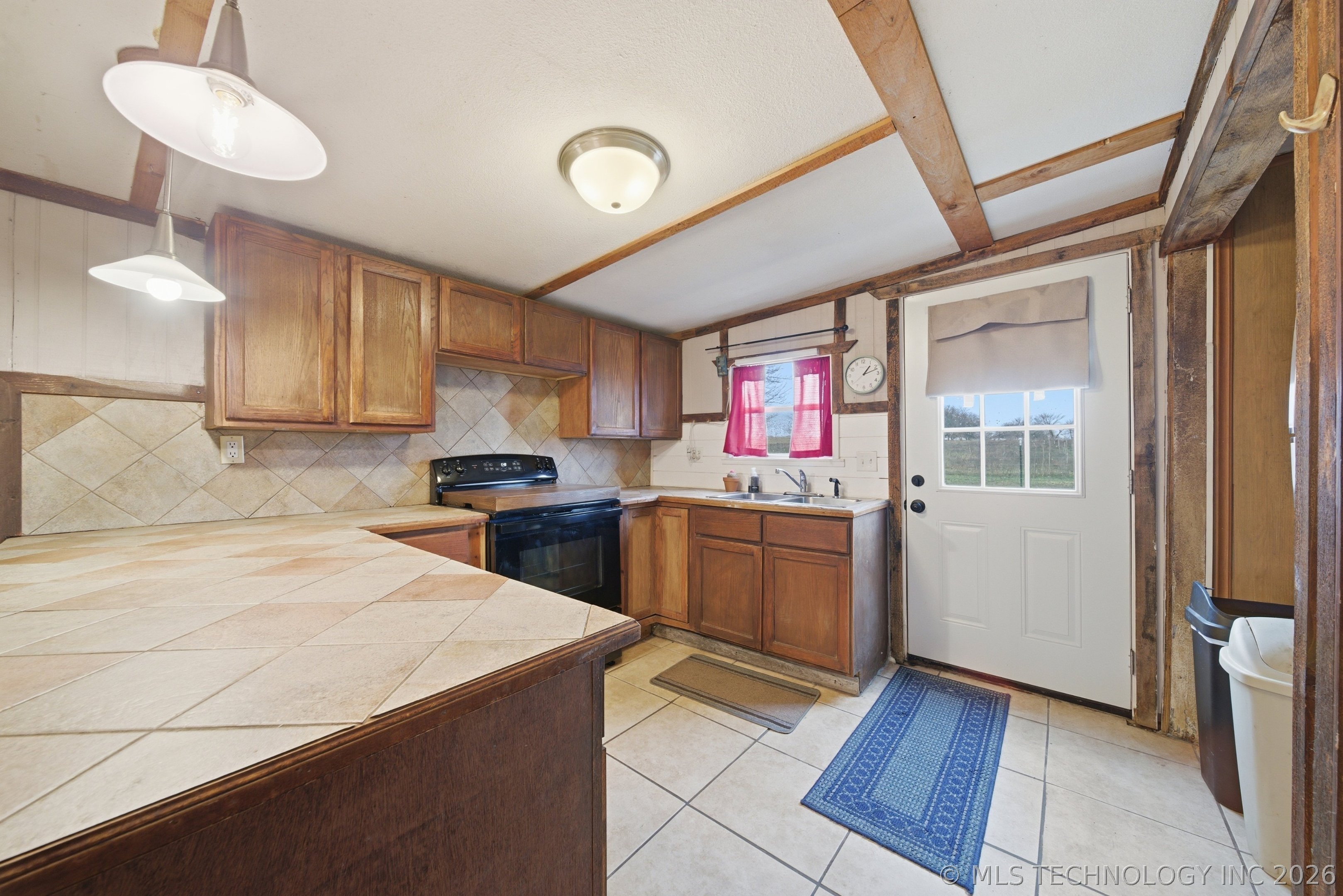 16149 S Mason Road Property Photo 9