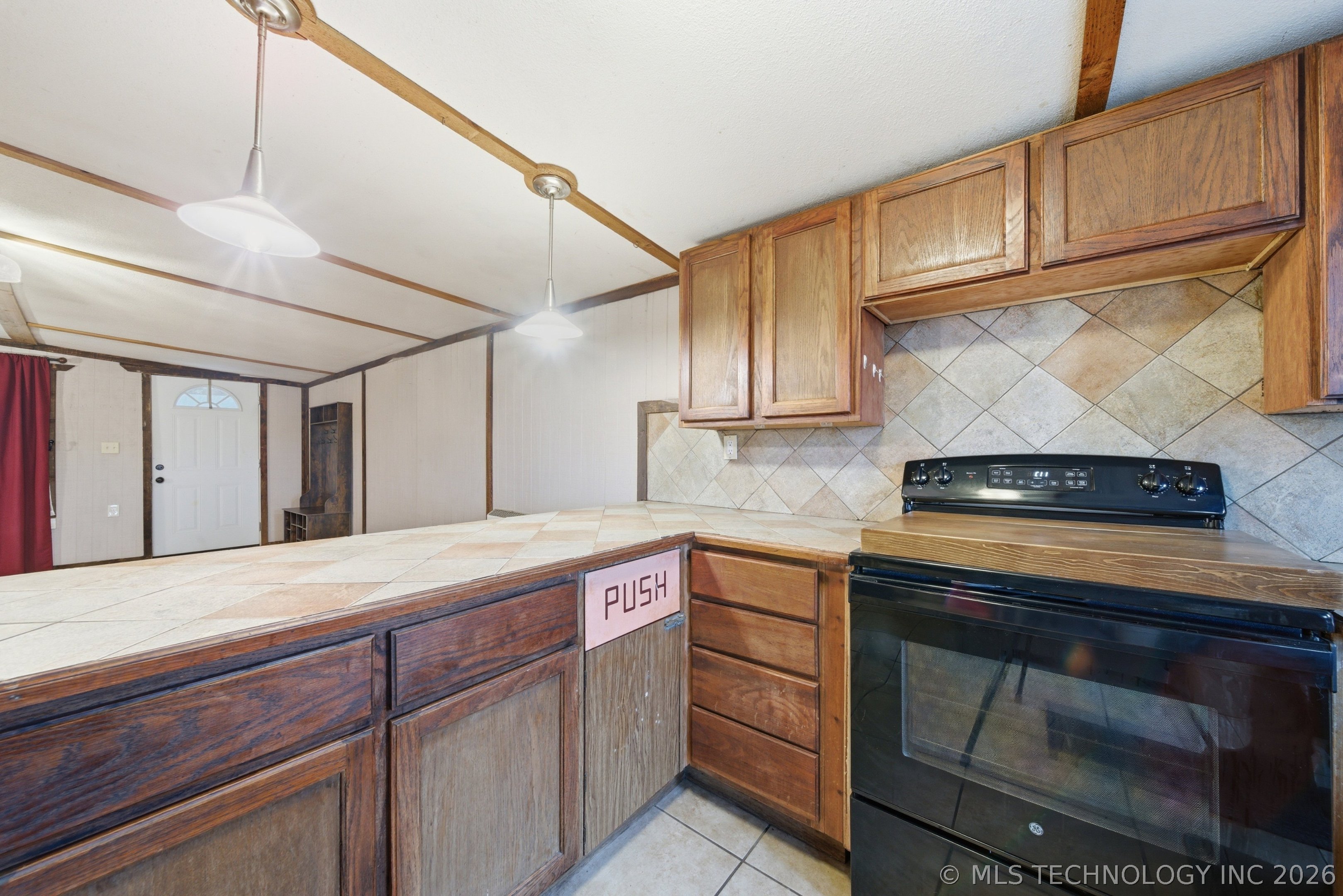 16149 S Mason Road Property Photo 11