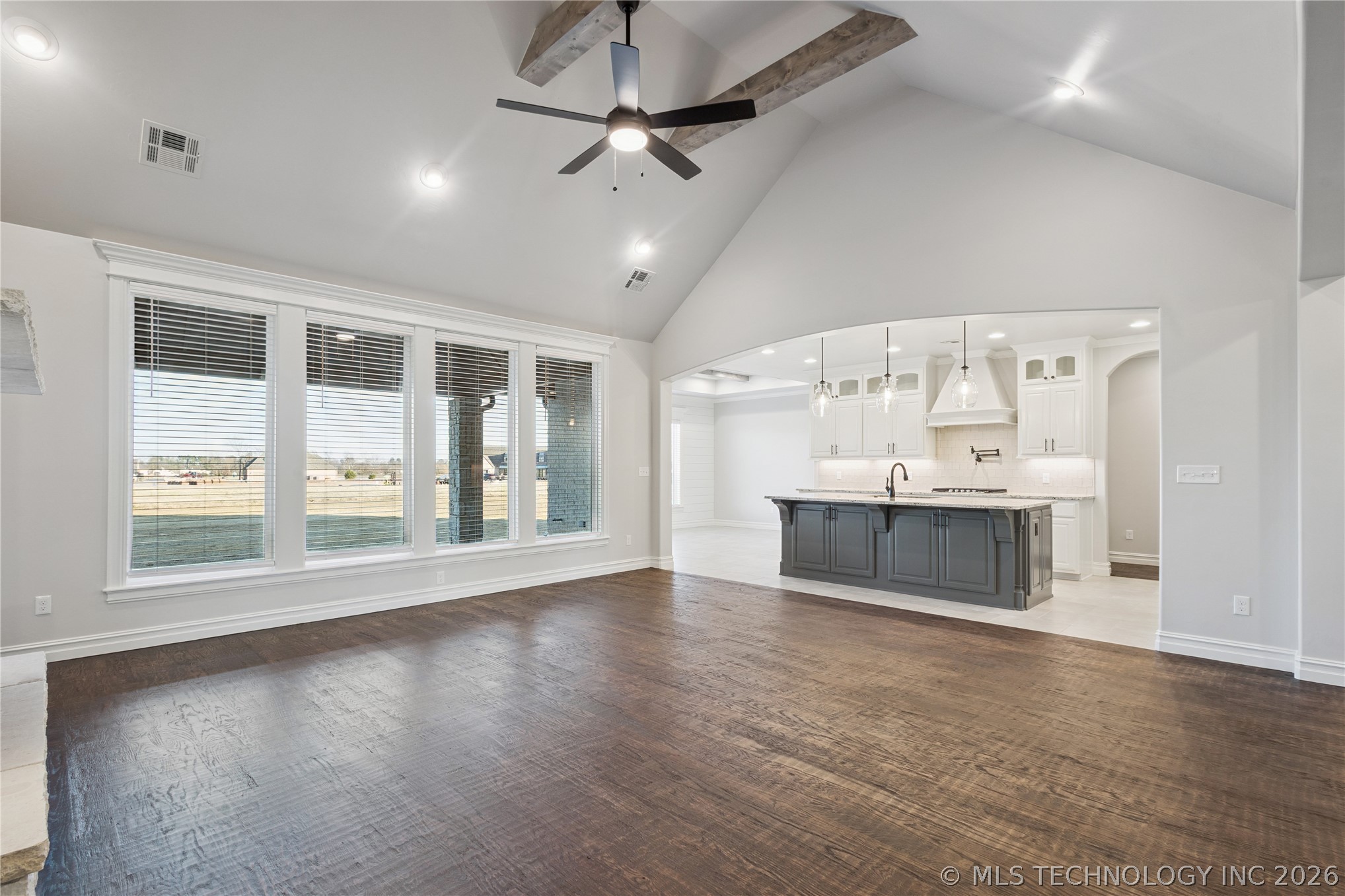 8167 S White Fang Court Property Photo 11