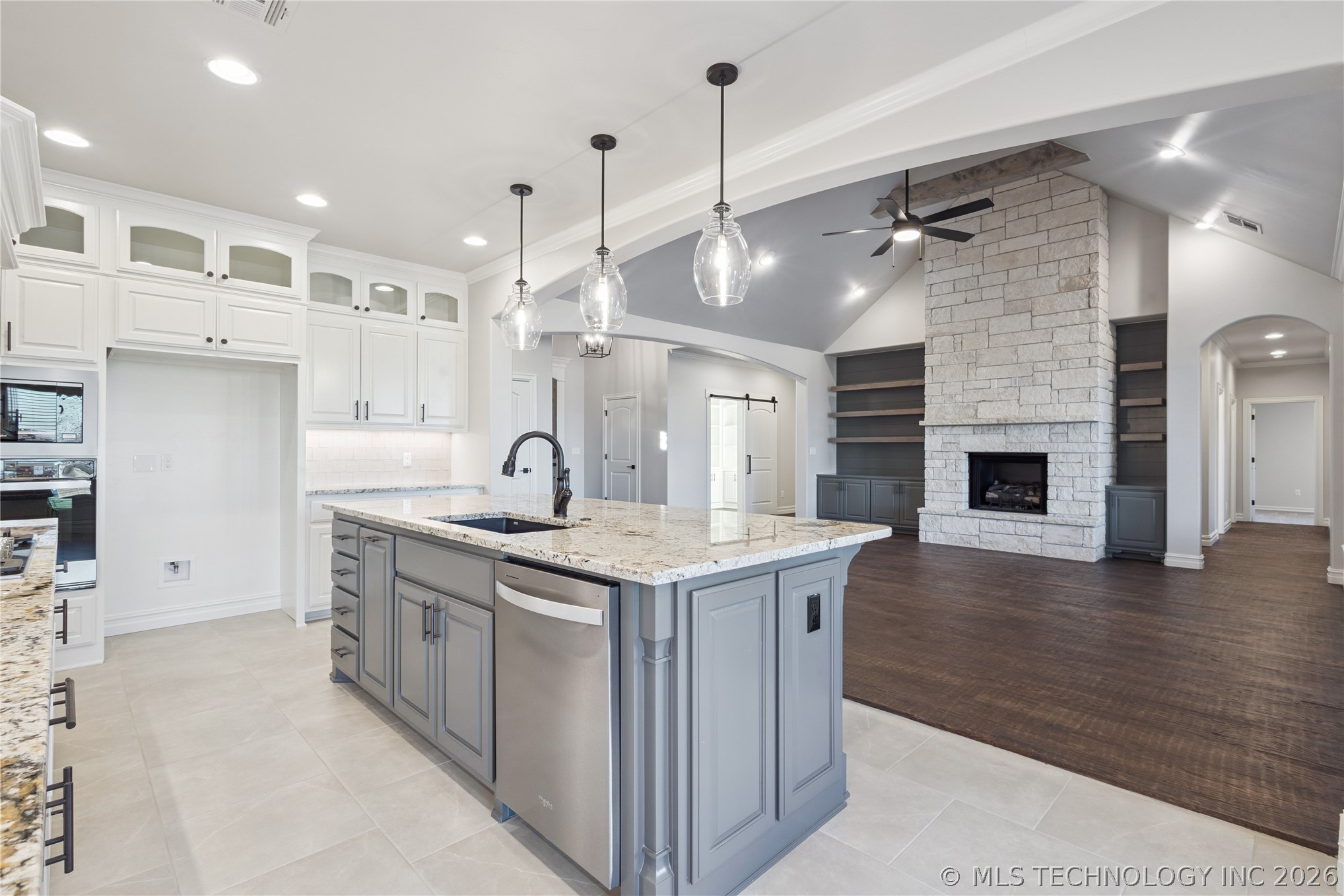 8167 S White Fang Court Property Photo 16