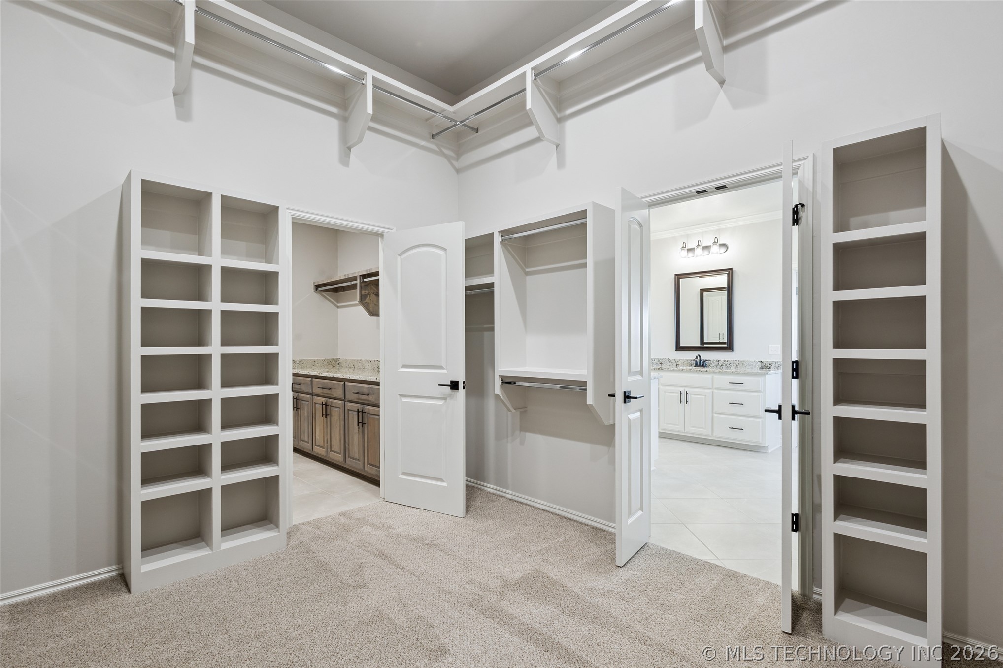 8167 S White Fang Court Property Photo 27