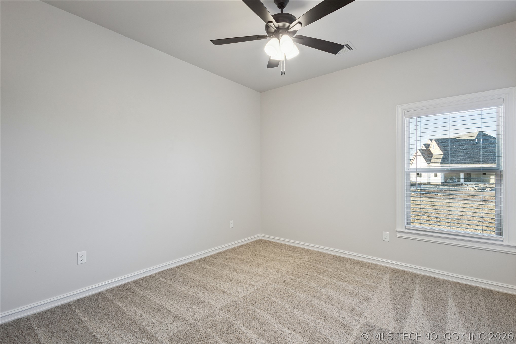 8167 S White Fang Court Property Photo 32